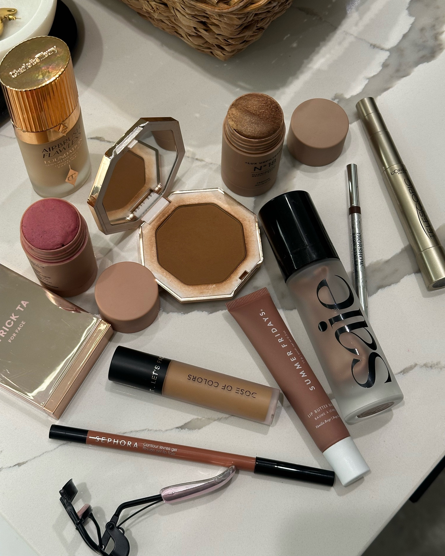 Full face makeup linked 