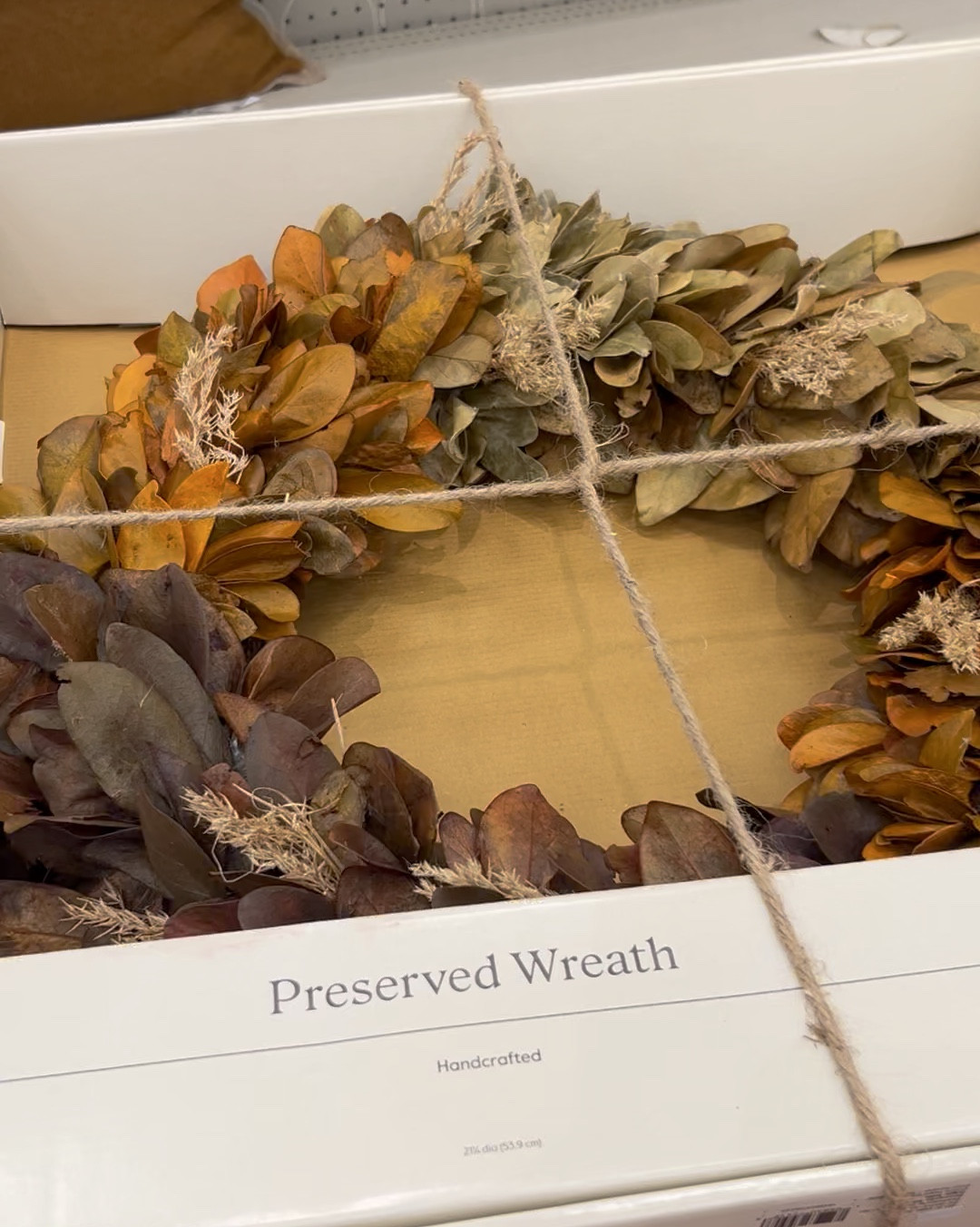 Fall target finds

This threshold wreath has beautiful hues of fall colors. The colors create a rich autumn pallet that goes with a variety of different decor styles

This cashmere like throw is the perfect pop of color to add to your living room or bedroom. 

Target/ Target fall finds/threshold 

#LTKFallSale #LTKHome #LTKSeasonal