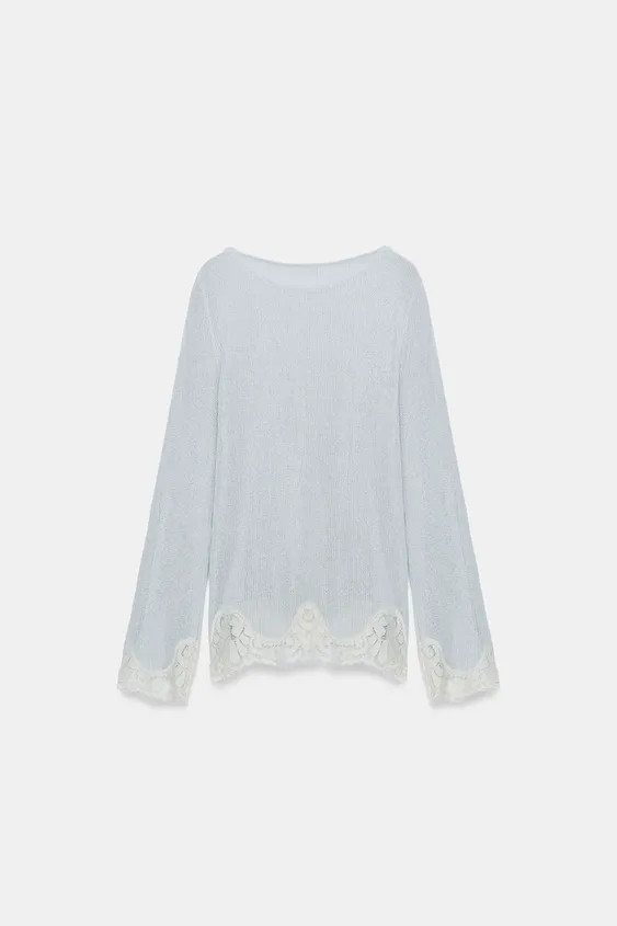 Round neck, long sleeve top. Contrast lace appliqu\u00e9 detail. Straight hem. | Zara US