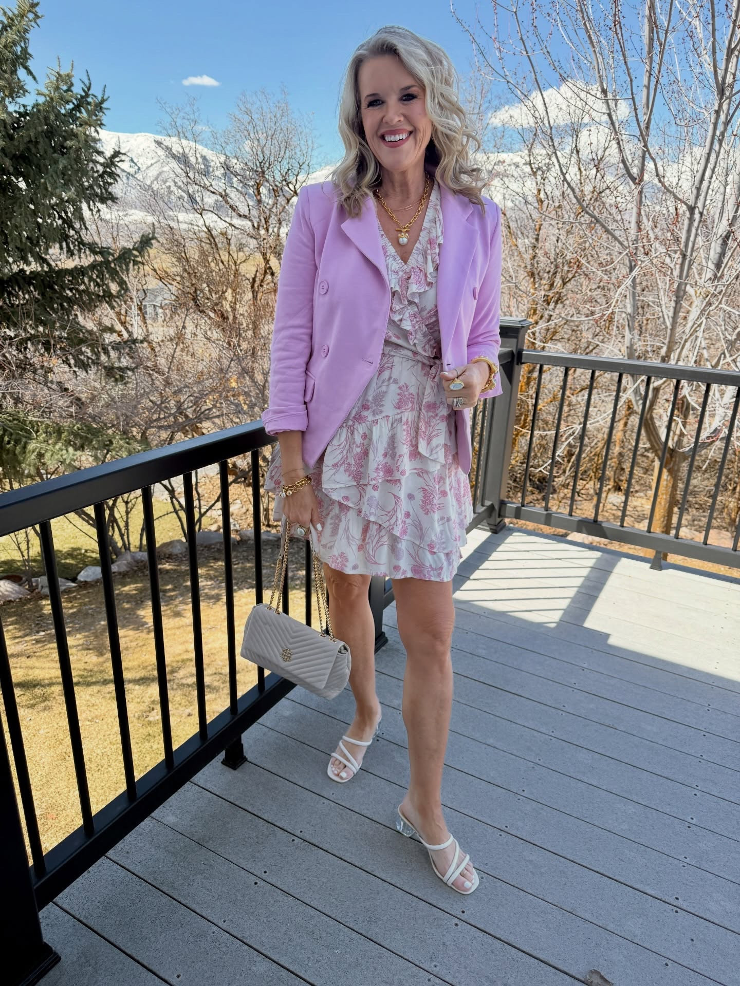 Life is better in pink🌸

Styling a pretty pink blazer and floral dress over 50…

Perfect Spring combo🌸🌸🌸

I’ll be on set at ABC Good Things Utah today, sharing Spring dresses for every body type..

Sharing a few styling tips too.

You can live stream or all have it up on my blog this evening🎥
Link is in bio

What’s your favorite dress style? Short mid length, Maxi-color neutral or prints? Tell me below

🌸Blazer and dress fit tts I am in a small dress and med blazer 
Save 10% off with code DARCY10

Julie Vos jewelry and off white  quilted bag and shoes with acrylic block heel

#springdresses #midlifestyle #utahinfluencer #fashionstylistlife

#LTKWorkwear #LTKdayinmylife #LTKootd