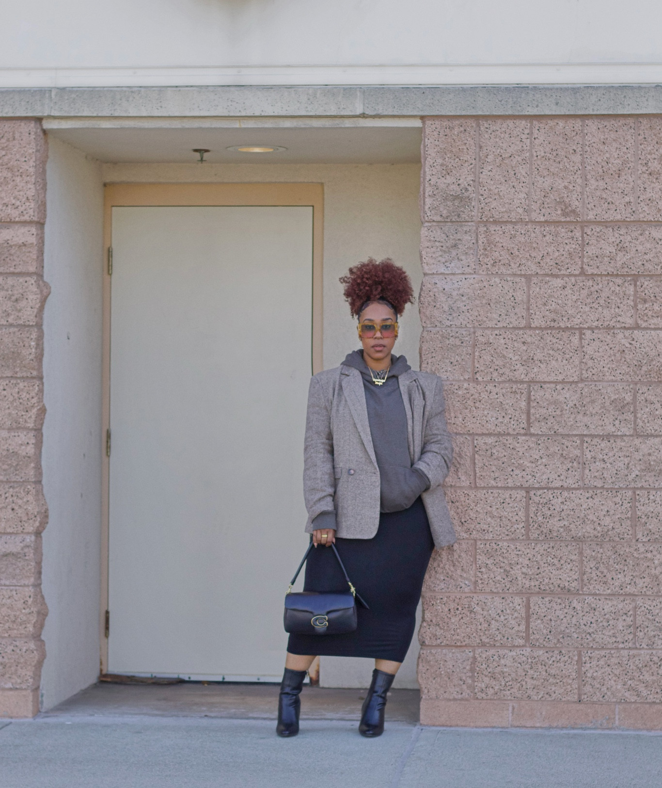 documenting the rare moments in a skirt. #

#LTKmidsize #LTKstyletip