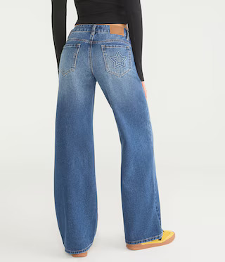 Low-Rise Baggy Wide Leg Star Jean | Aeropostale
