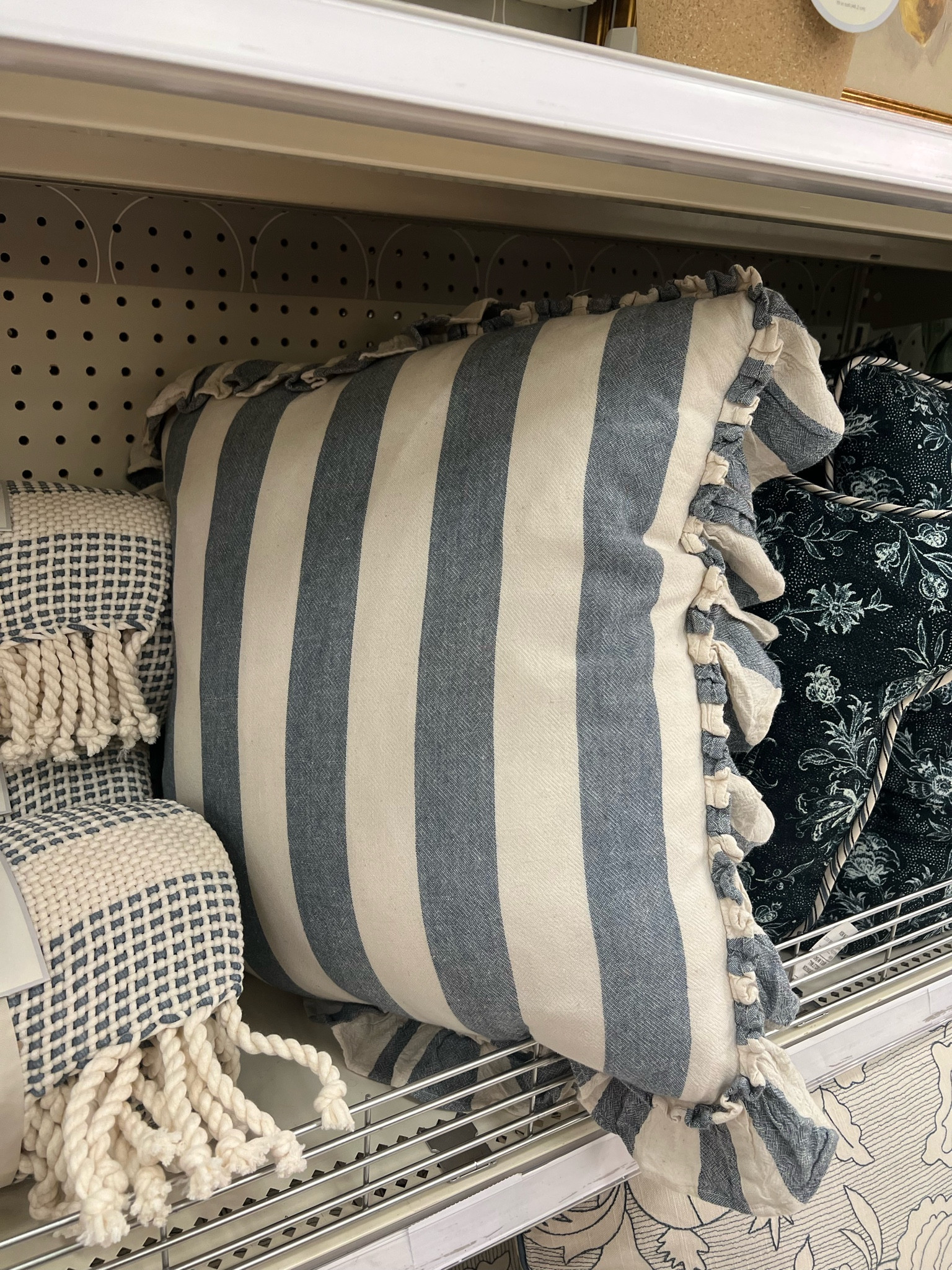 
New arrivals are popping up at Target - this striped pillow is a must. Super soft. So cute. The blue floral behind it is so cute too! Perfect pairing. 


#LTKHome #LTKStyleTip #LTKFindsUnder50