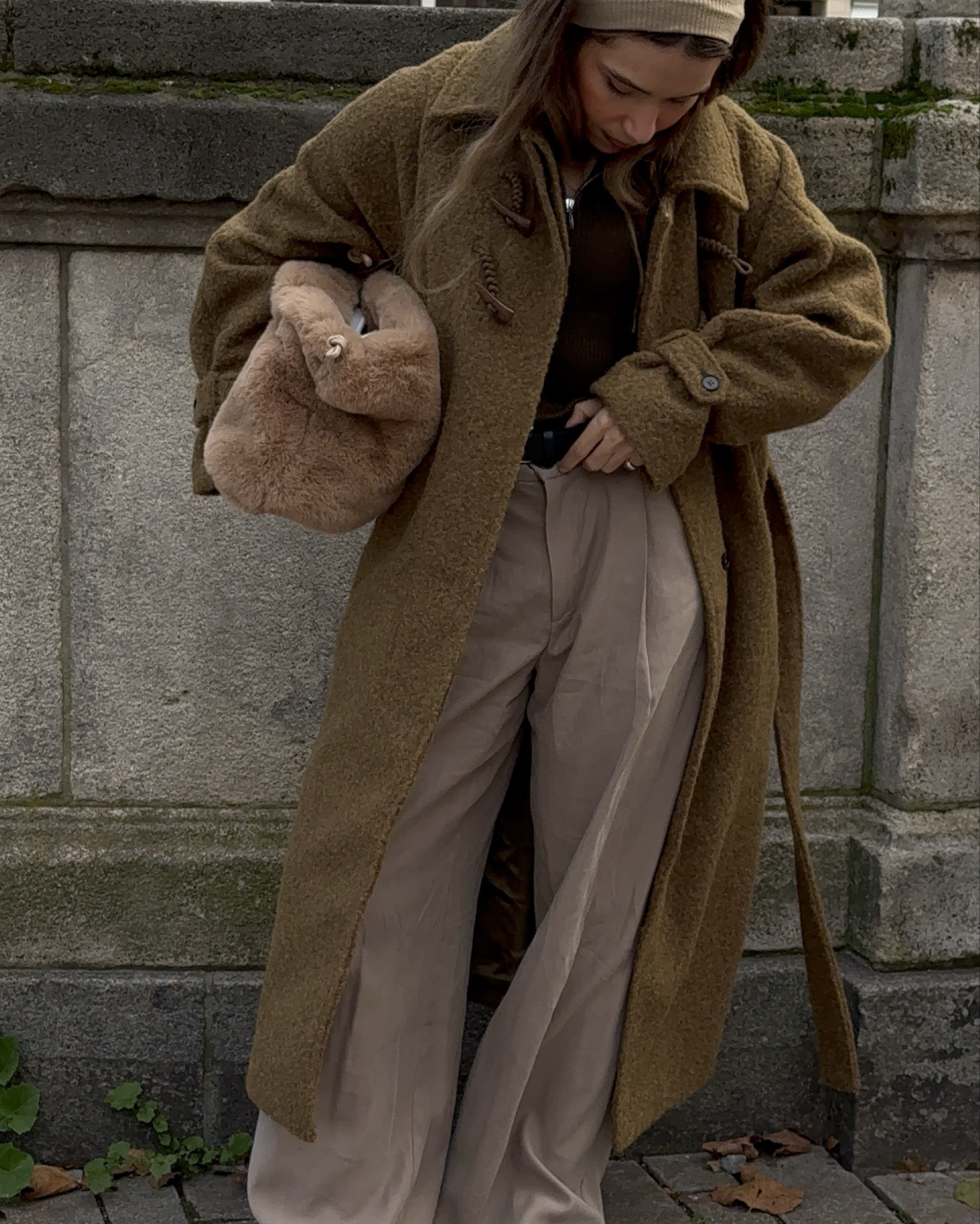 In windy weather all you need is warm coat and still never out of style 

#LTKeurope #LTKworkwear #LTKdeutschland