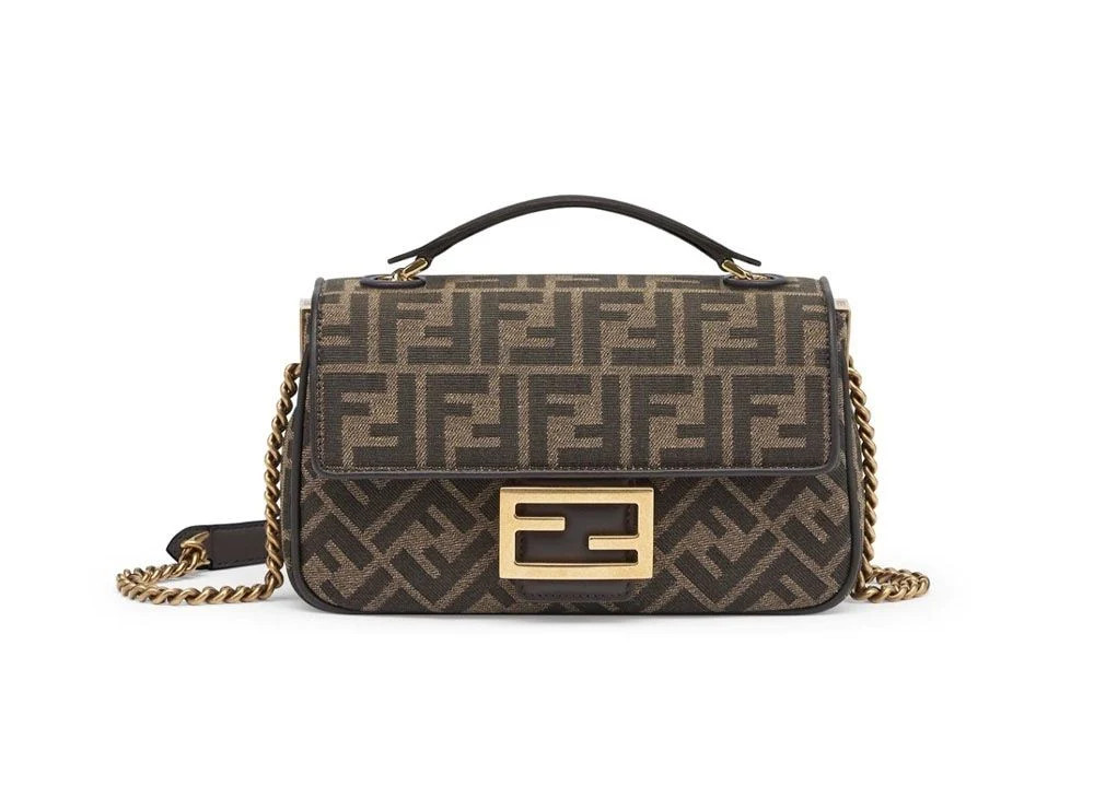 Fendi Women's Baguette Chain Bag in Tabbaco | 8BR793AKBZ | LOZURI
