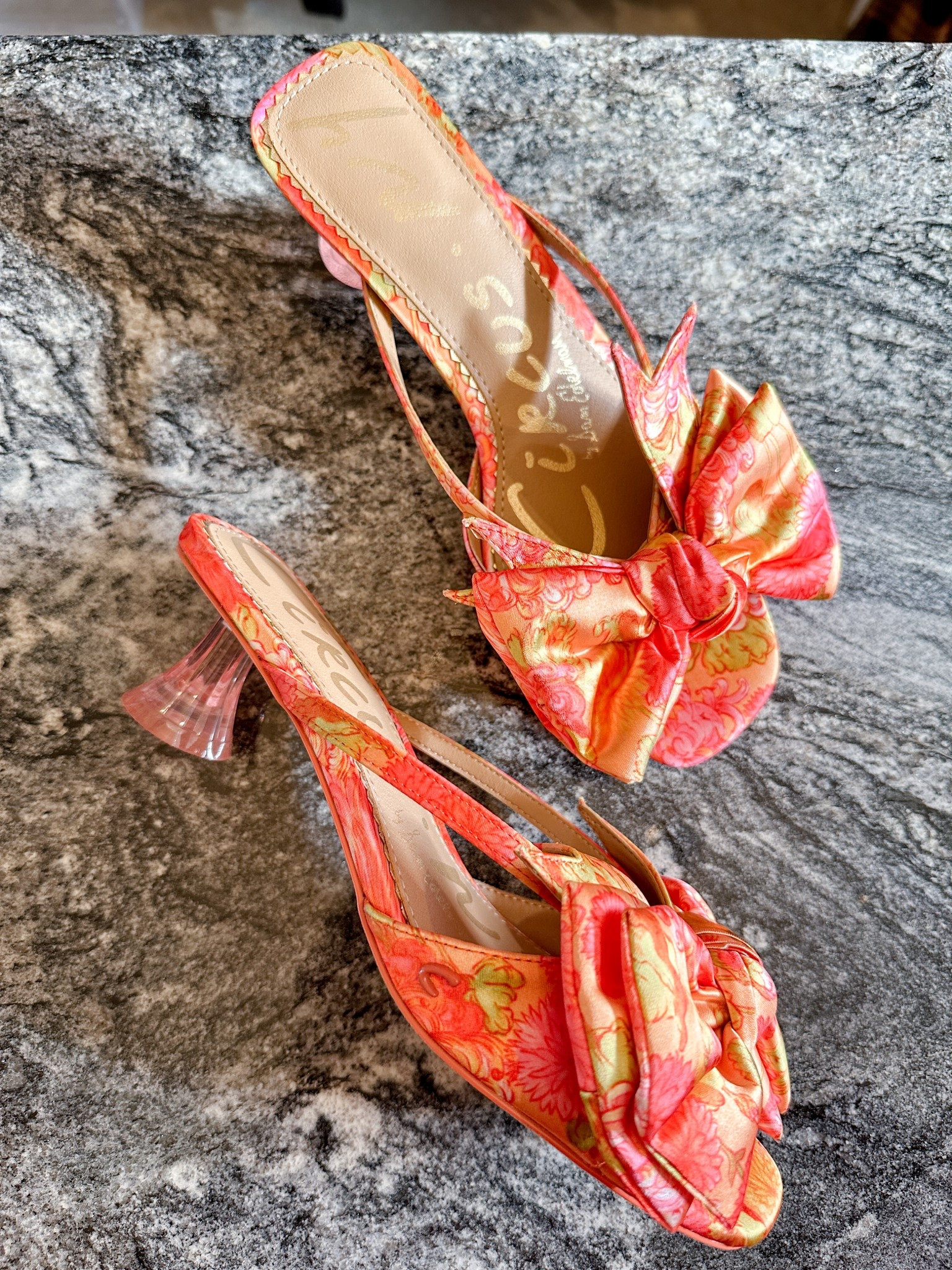 Love these fun shoes! They are true to size for me 

#LTKStyleTip #LTKShoeCrush