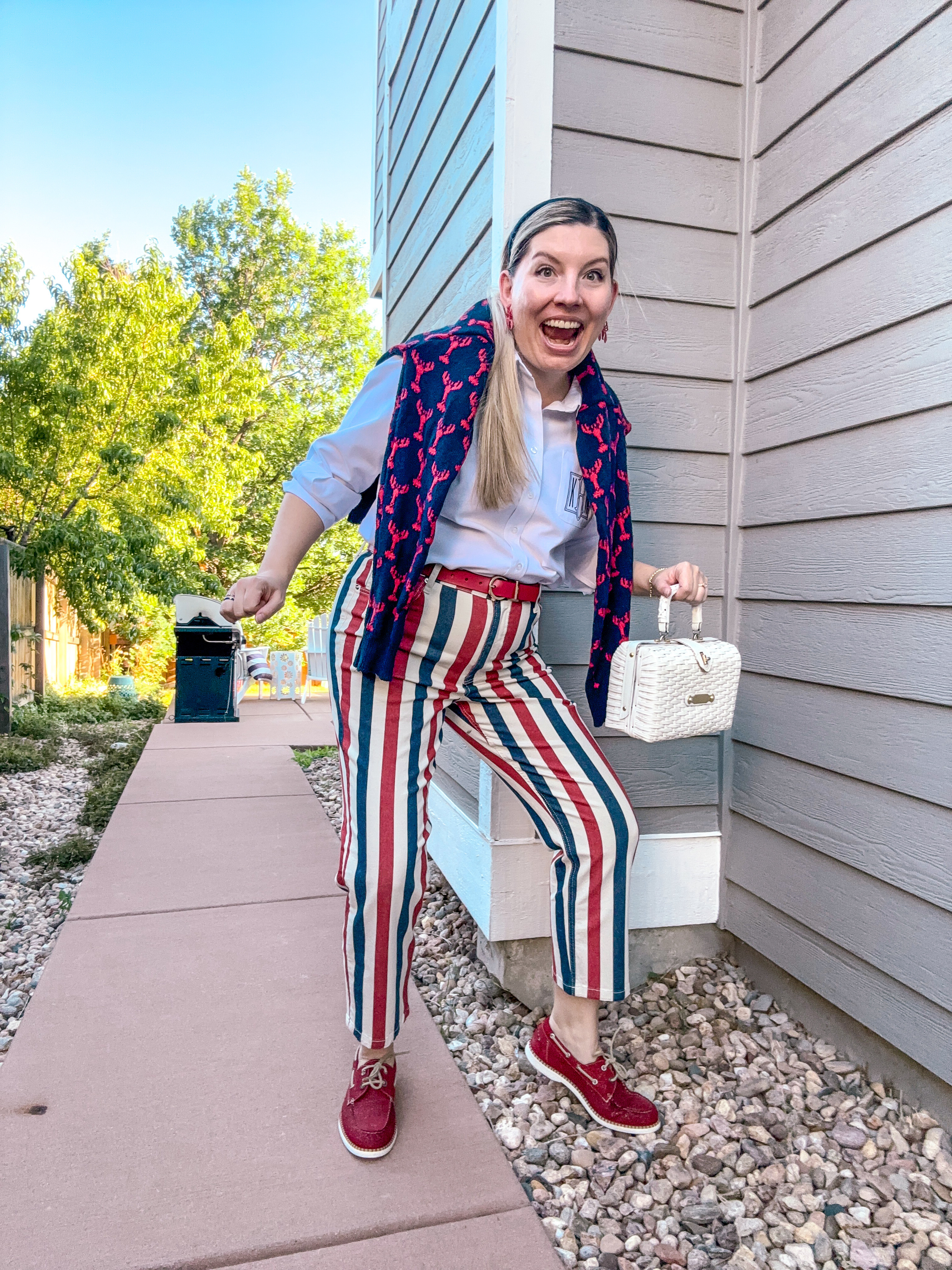 Sometimes you just have to test if the camera is on…

#LTKSeasonal #LTKStyleTip #LTKItBag