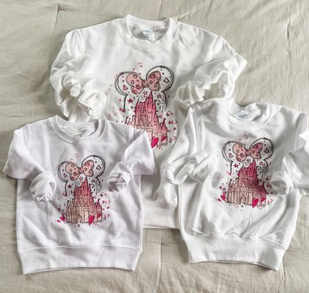 I’ve started shopping for our Disney trip in a few months. These matching sweatshirts are going so be so dang cute on the girls! // small shop // magic kingdom 



#LTKtravel #LTKfindsunder50 #LTKkids
