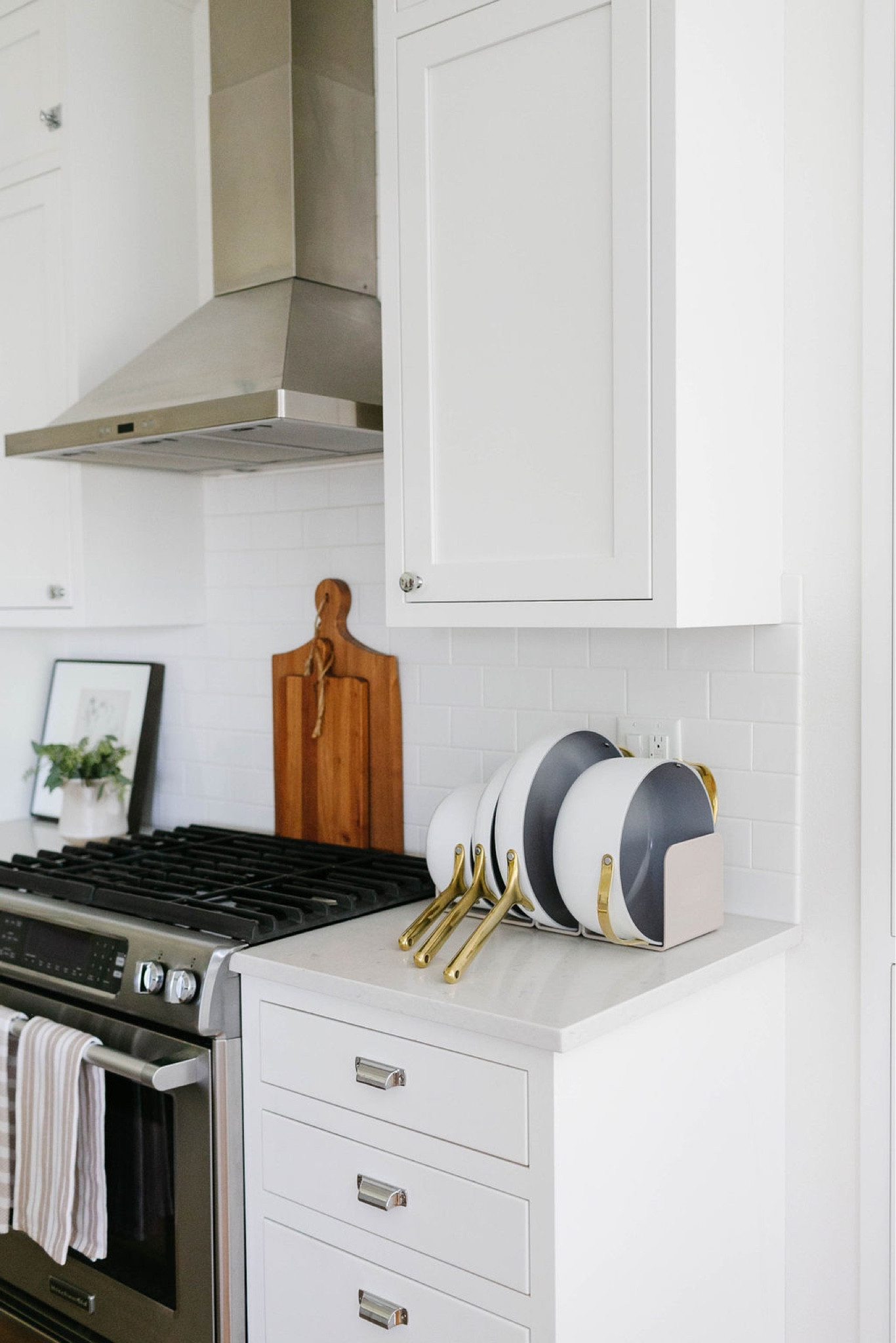 Kitchen, nonstick cookware, wood, cutting boards, home decor

#LTKhome #LTKFind #LTKstyletip