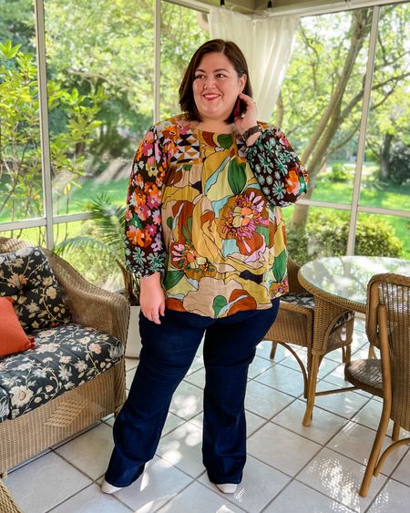 Excited for fall outfits! I’m a plus size 28 and 5’10. Like the colors and print of this tunic top with the flare jeans  

#LTKSeasonal #LTKcurves
