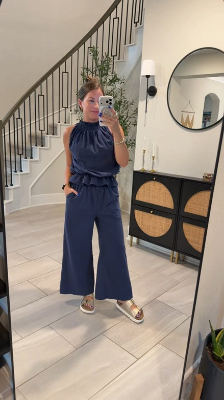 I seriously want this set in every color. So good 👏🏼

#LTKootd #LTKPetite #LTKWorkwear