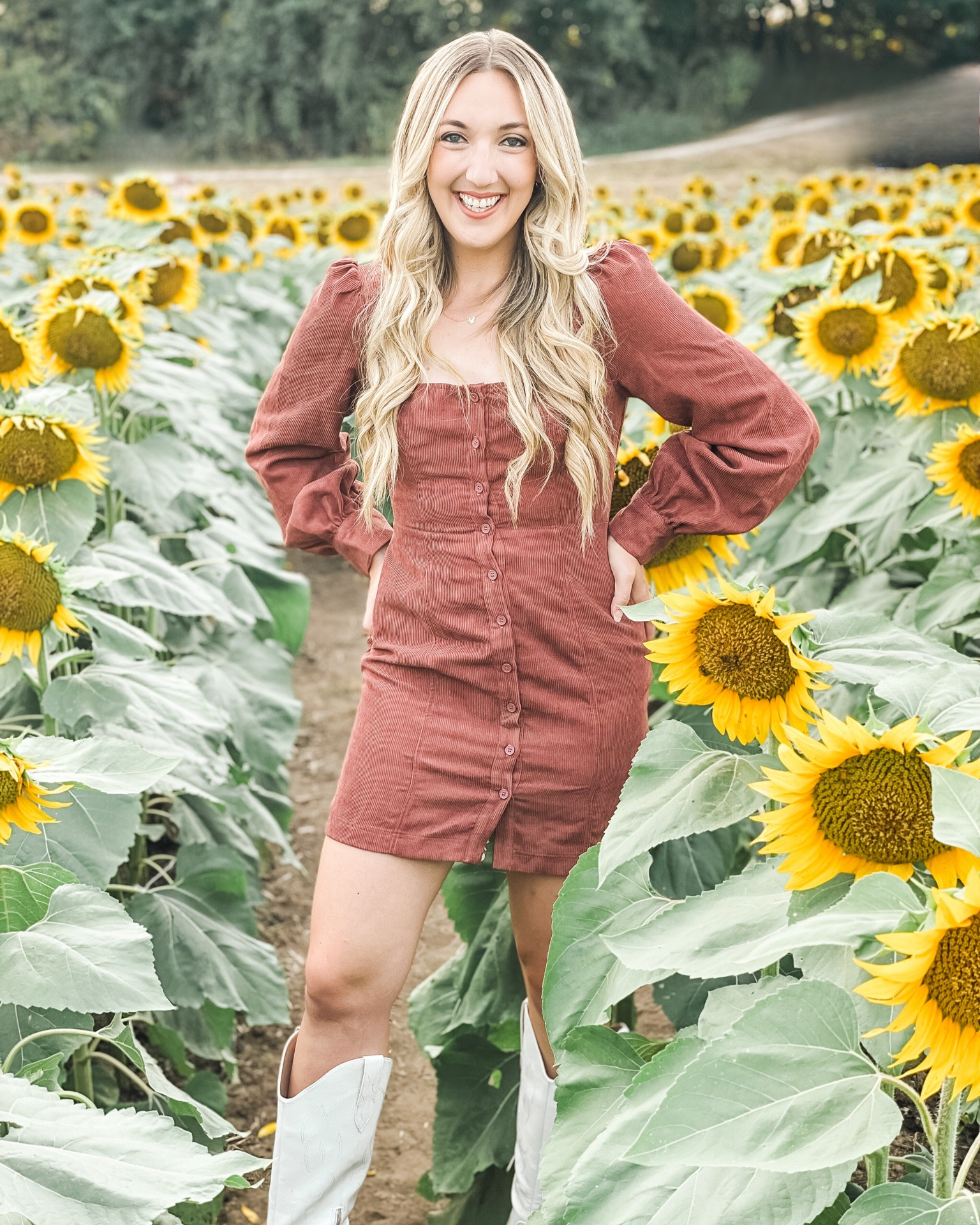 What I wore for fall family photos!

Mom style for family fall photos, family outfits, fall photo outfits, sunflower photos, mom outfit, fall outfit, pumpkin patch outfit, fall style, fall inspo

#LTKSeasonal #LTKstyletip #LTKfindsunder100