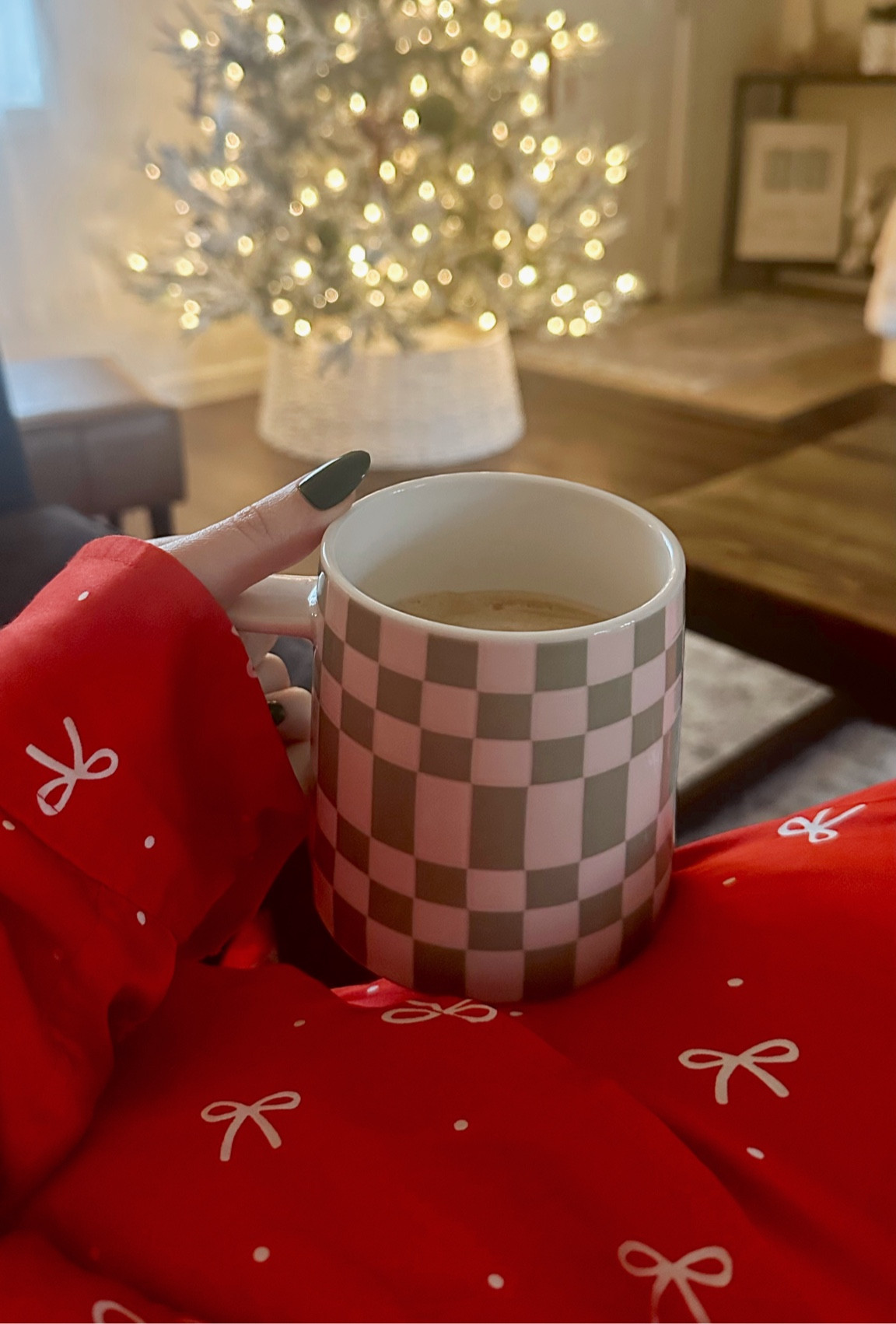 satin pajamas | aerie finds | bow pajamas | coffee mug | press on nails 

#LTKGiftGuide #LTKHoliday #LTKSeasonal