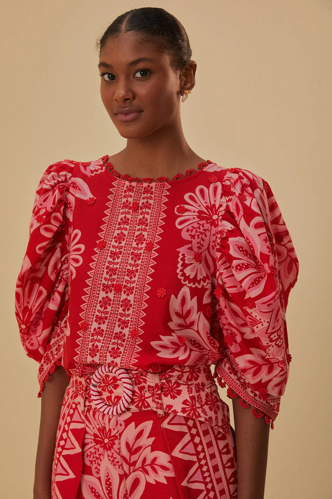 Flora Tapestry Red Blouse, FLORA TAPESTRY RED / M | FarmRio (US)