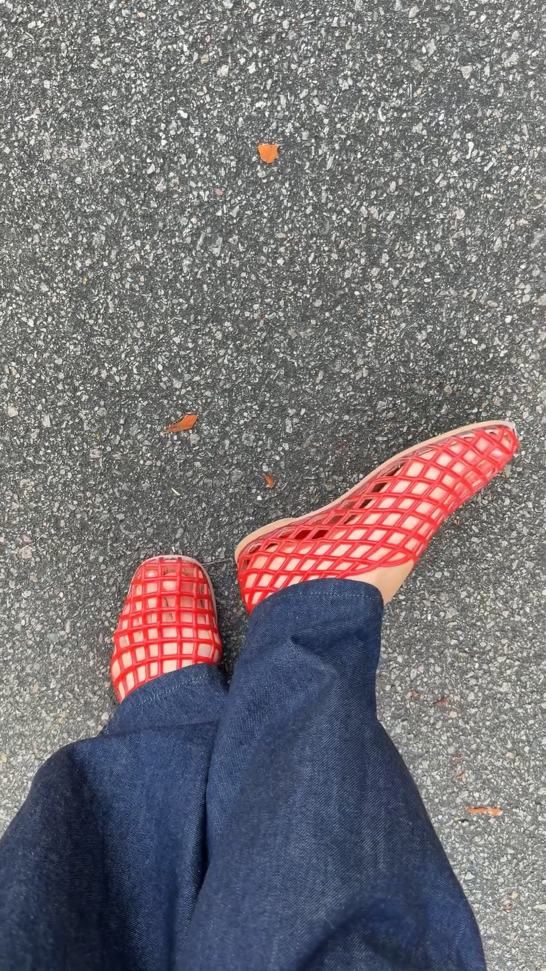 I wear these all over Paris. Super comfortable and they run tts. They are row look alikes. I have the clear ones as well. ￼

#LTKootd #LTKSaleAlert #LTKdayinmylife