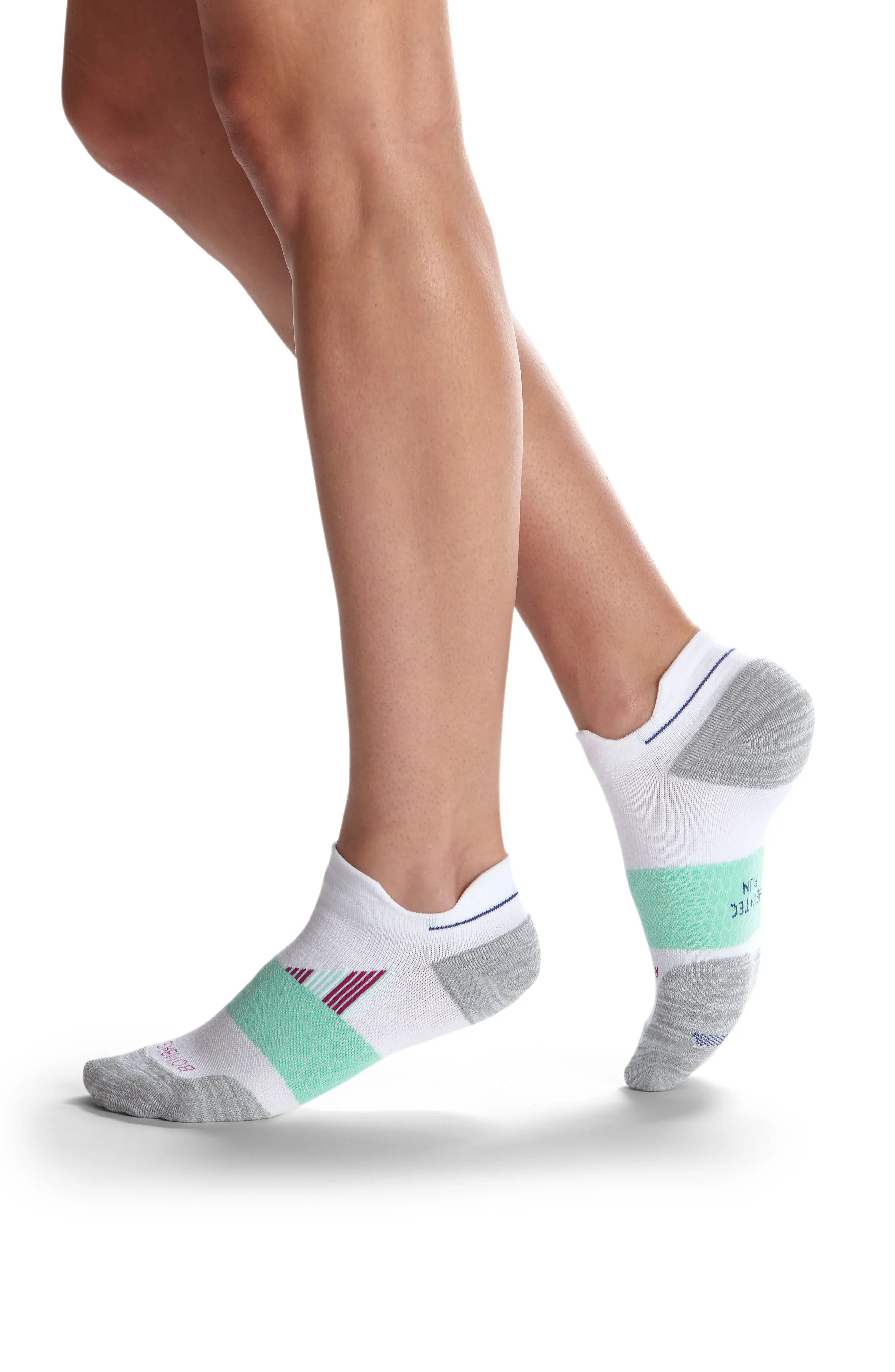 Bombas Solid Ankle Running Socks in White/Arctic at Nordstrom, Size Medium | Nordstrom