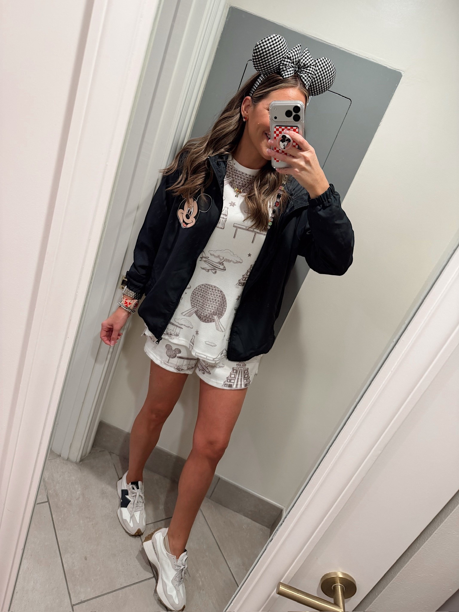 Today’s Epcot ootd! Jacket is Amazon & linking some outfit options! What to wear to Walt Disney world. 

#LTKHoliday #LTKootd #LTKTravel