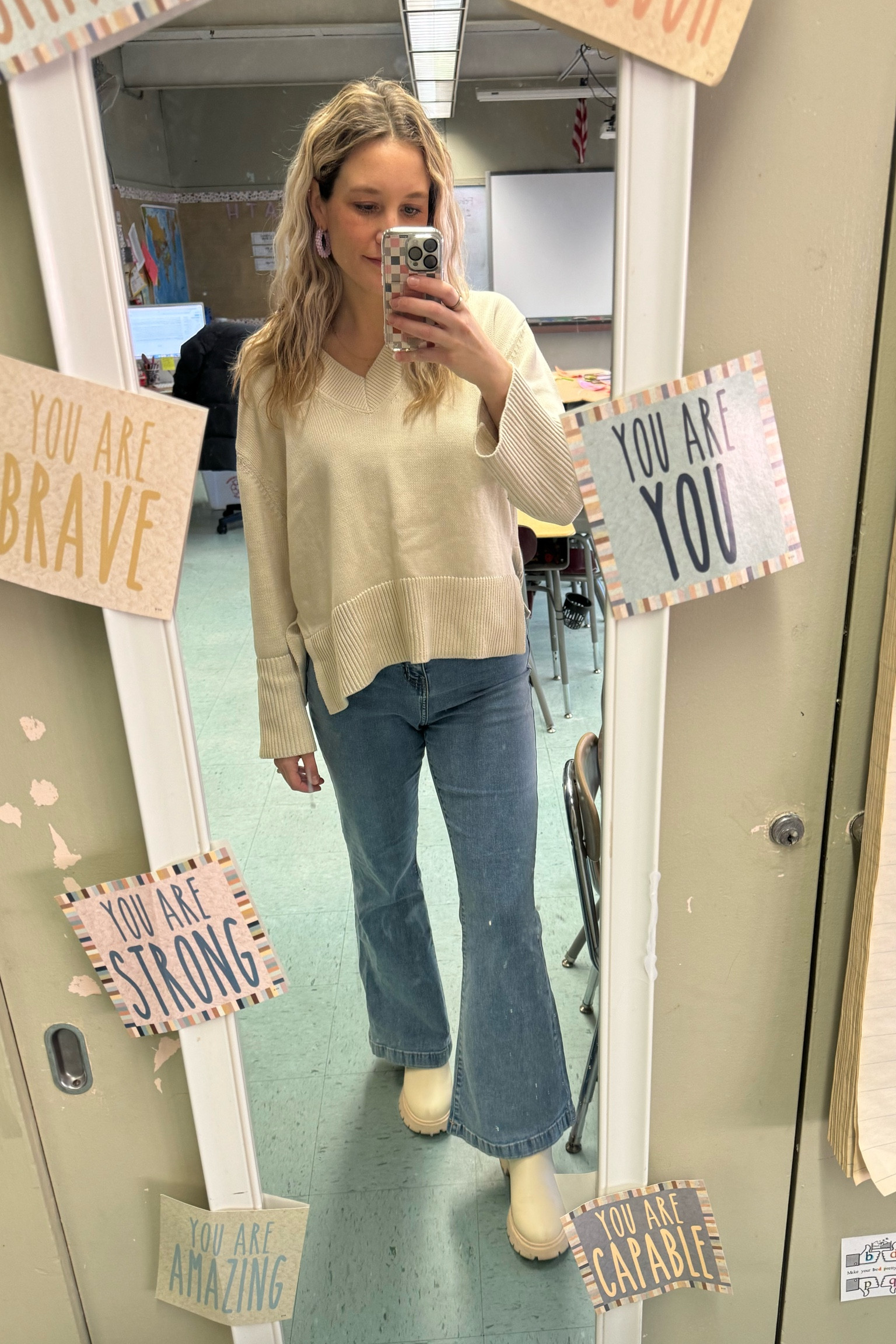 Friday jeans day! 

ASOS boots
Nasty gal jeans
Gap sweaterr

#LTKmidsize #LTKworkwear #LTKfindsunder50