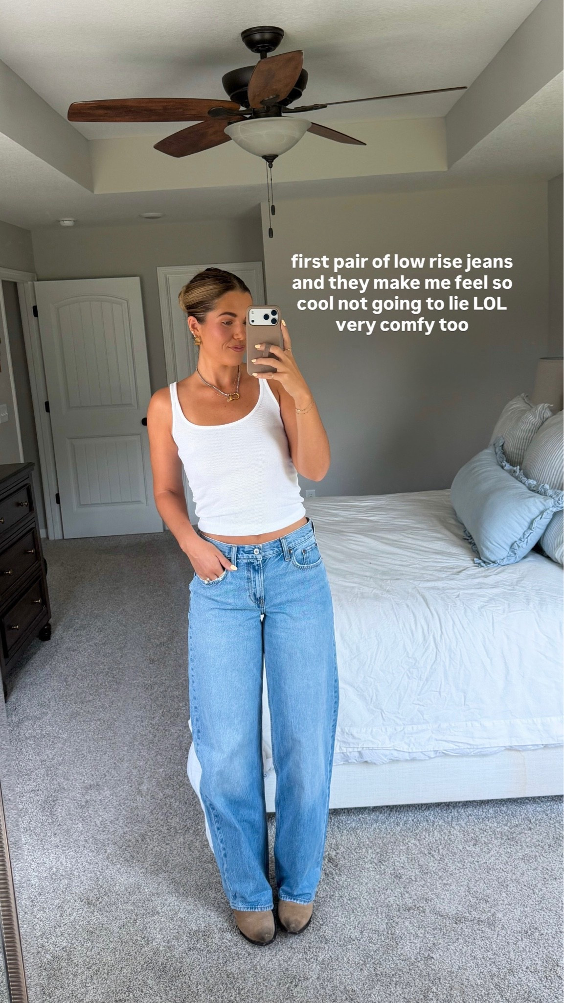 25-50% off jeans + use code DENIMAF for extra $$ off! 5’10 in a size 26/extra long

#LTKTall #LTKootd #LTKgrwm