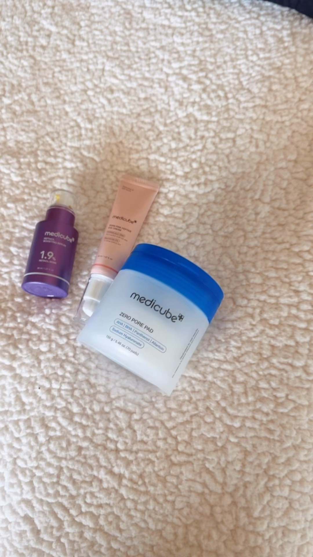 Daily skincare routine

Beauty products, Korean skincare, Amazon find, skincare routine, best moisturizer, best skincare products

#LTKover50style #LTKtravel #LTKbeauty