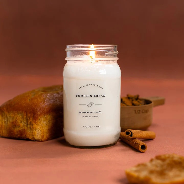 Pumpkin Bread 16 oz candle | Antique Candle Co.