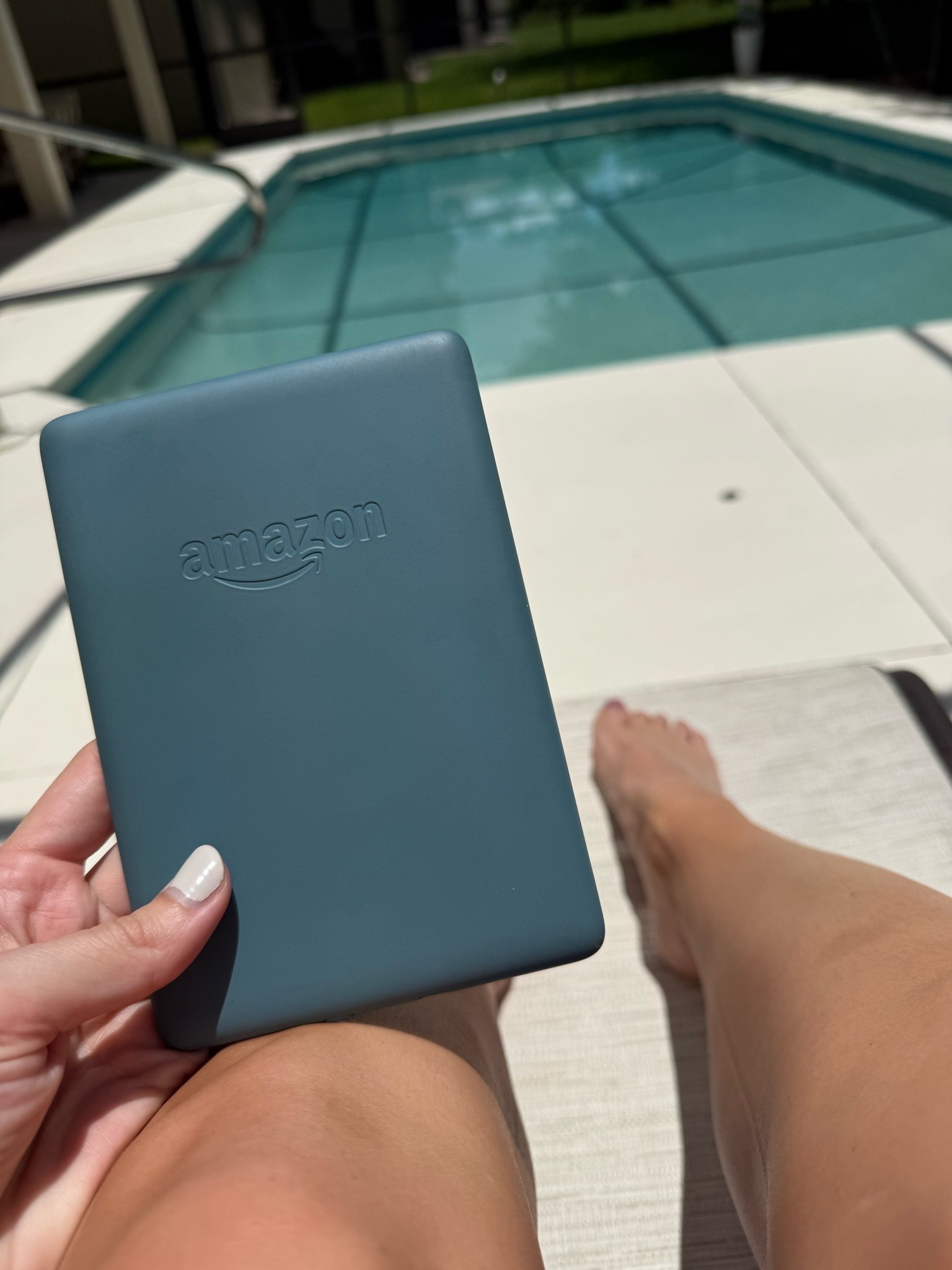 Poolside with my kindle and Dazzle Dry manicure is where I love to be all summer long!! I love that they have a water resistant Kindle so I never have to worry about taking it into the pool with me!

#LTKdayinmylife #LTKHome #LTKselfcare