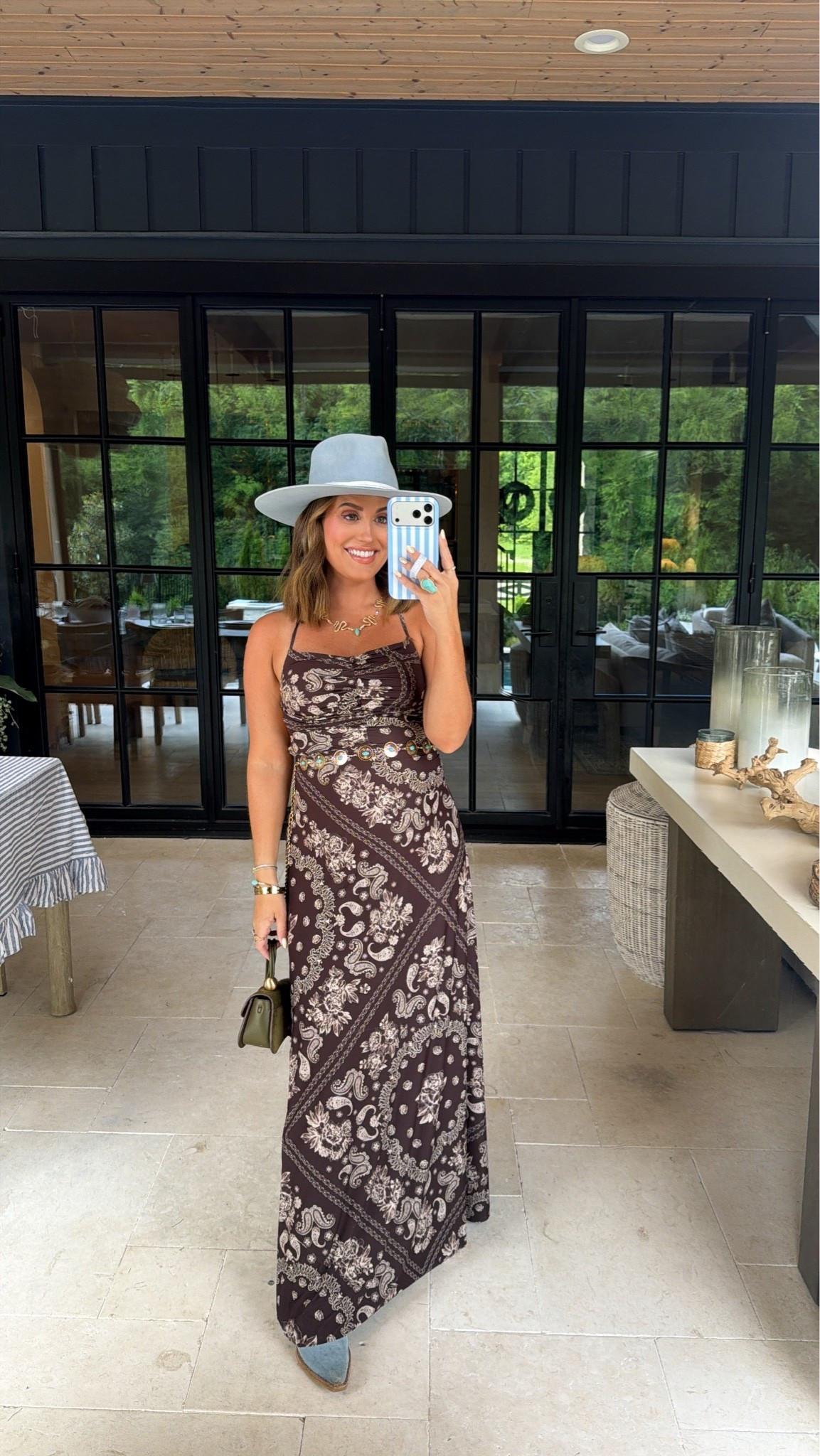 Wearing a small in this western dress - super stretchy and laces up the back for an adjustable fit - great with a bump! Also linking my belt + turquoise accessories. My hat and boots are old, but linked similar. 

Currently 24 weeks pregnant.

Western dress, country concert, paisley print, bump friendly, summer dress

#LTKootd #LTKBump #LTKgrwm