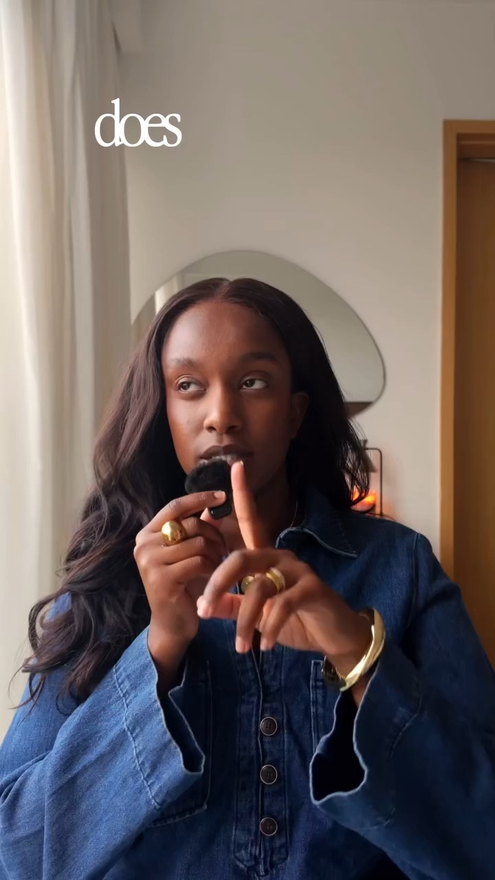 #BetterThanABirkin pt 22 is all about function, form and fashion and how @aeststudios is the answer to all of that! creating mid range luxury bags that are functional , wearable and look incredible! lmk what you think of the bags, brand and what you think does it go: form>function
fashion>function or function>fashion?