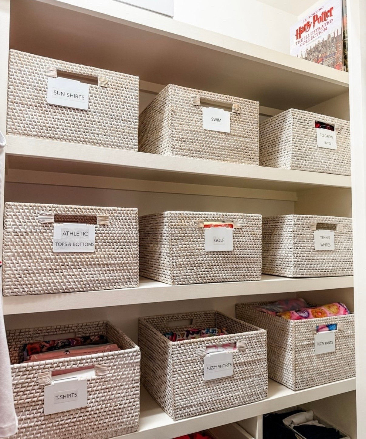 This little girl’s closet transition was amazing!! ✨