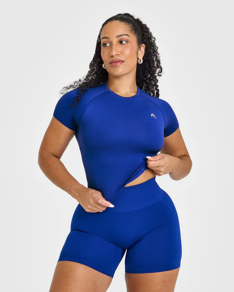 Go To Seamless Fitted Mid Top 
 Strong Blue | Oner Active (UK / US)