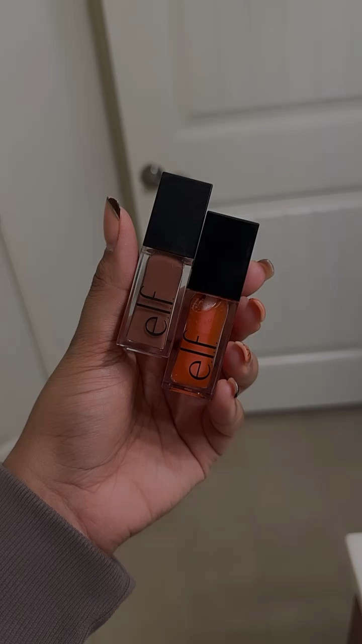 Elf lip oils. Honey talks and coral fixation are my favs, definitely a must have ✨👌🏼



#LTKfindsunder50 #LTKGiftGuide #LTKbeauty