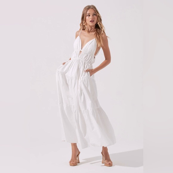 ASTR Cassie Cinched Tiered Maxi Dress in White | Poshmark