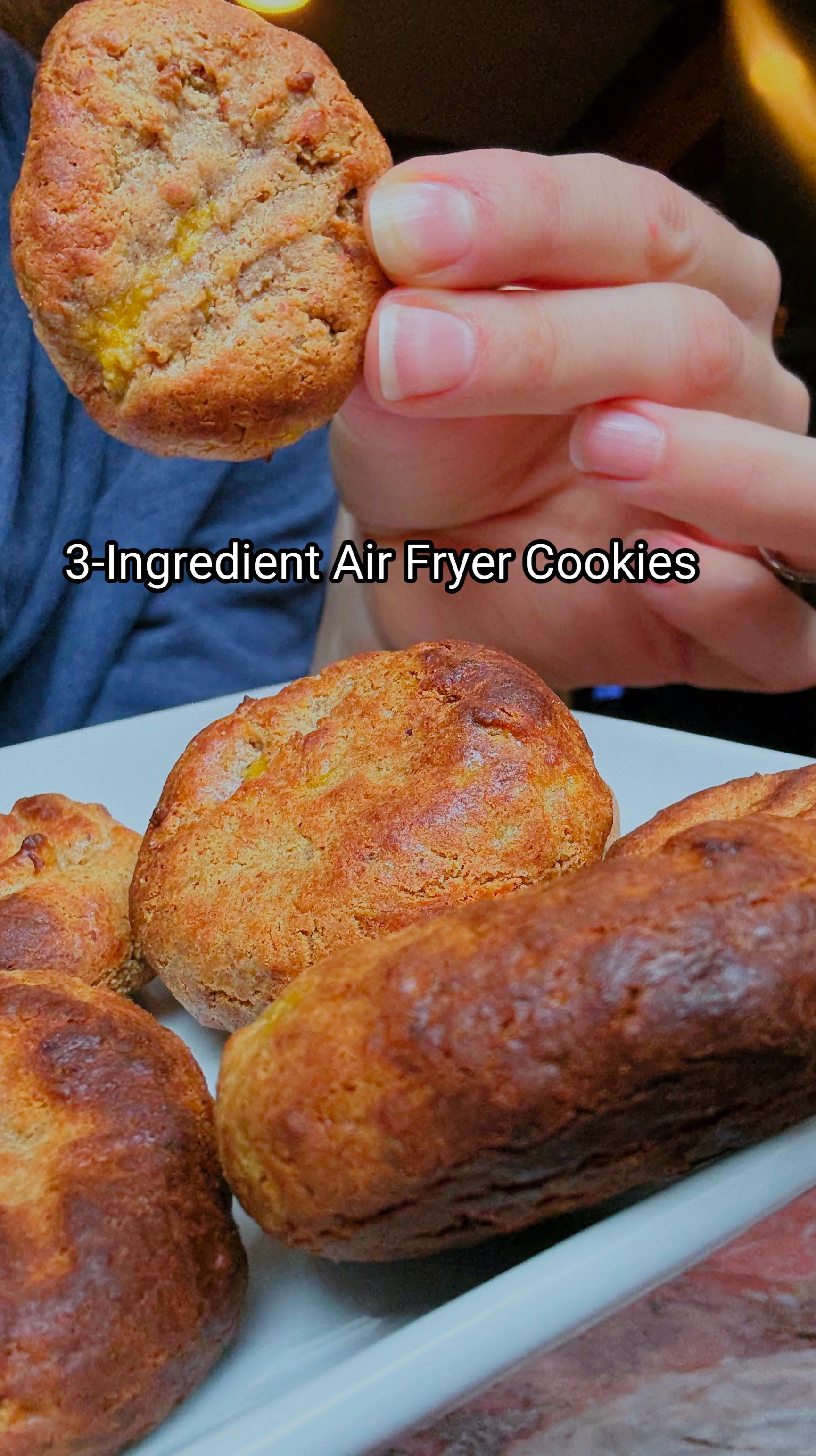 3 ingredients. 10 minutes. Cookies on repeat 🍪
Used a ripe plantain (you can use banana), almond butter, and protein powder — air fried to golden perfection.
Tagging my go-to air fryer + baking essentials below 👇🏼#LTKRecipe #EasyRecipes #ProteinCookies #AirFryerFinds

#LTKHome #LTKHome #LTKGiftGuide #LTKSeasonal