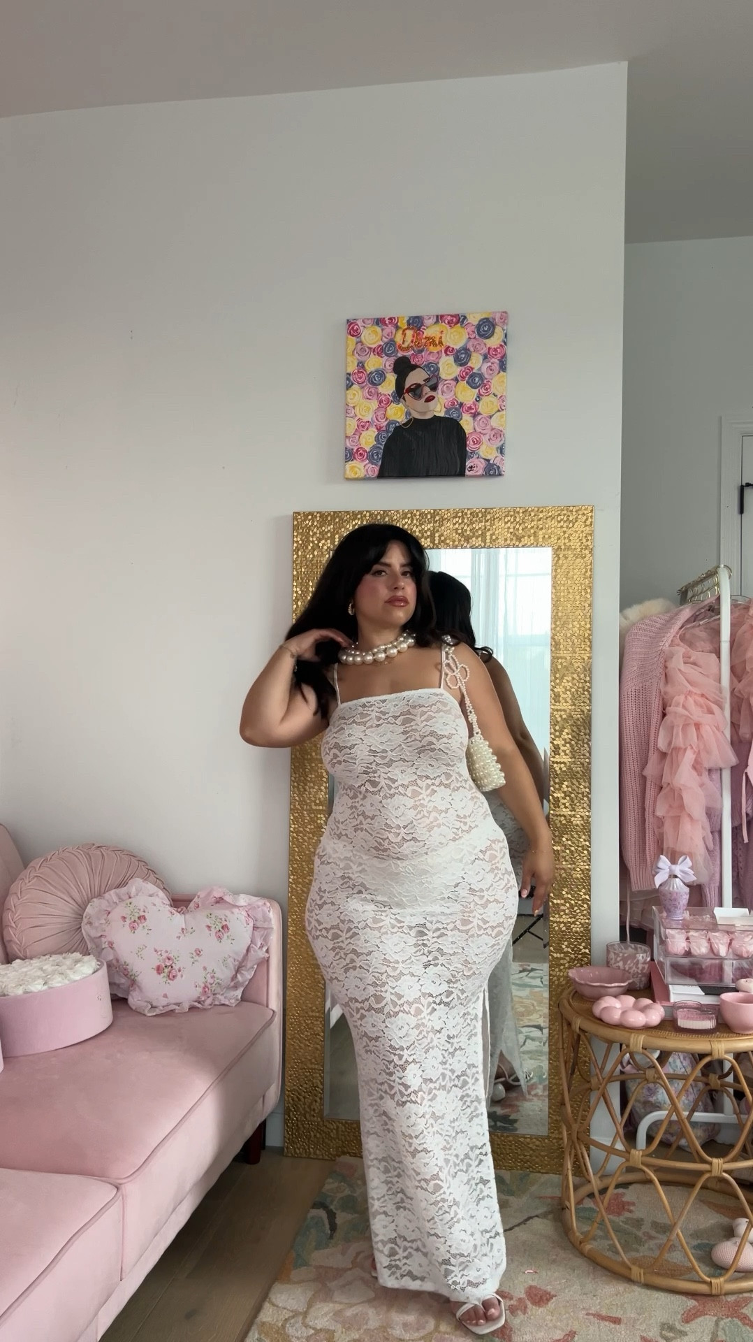 The perfect lace dress 🤍