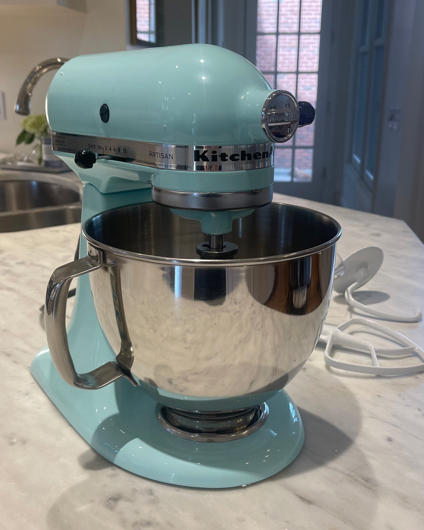 KitchenAid Artisan Mini 3.5 Quart Tilt-Head Stand Mixer - KSM3316X - Ice