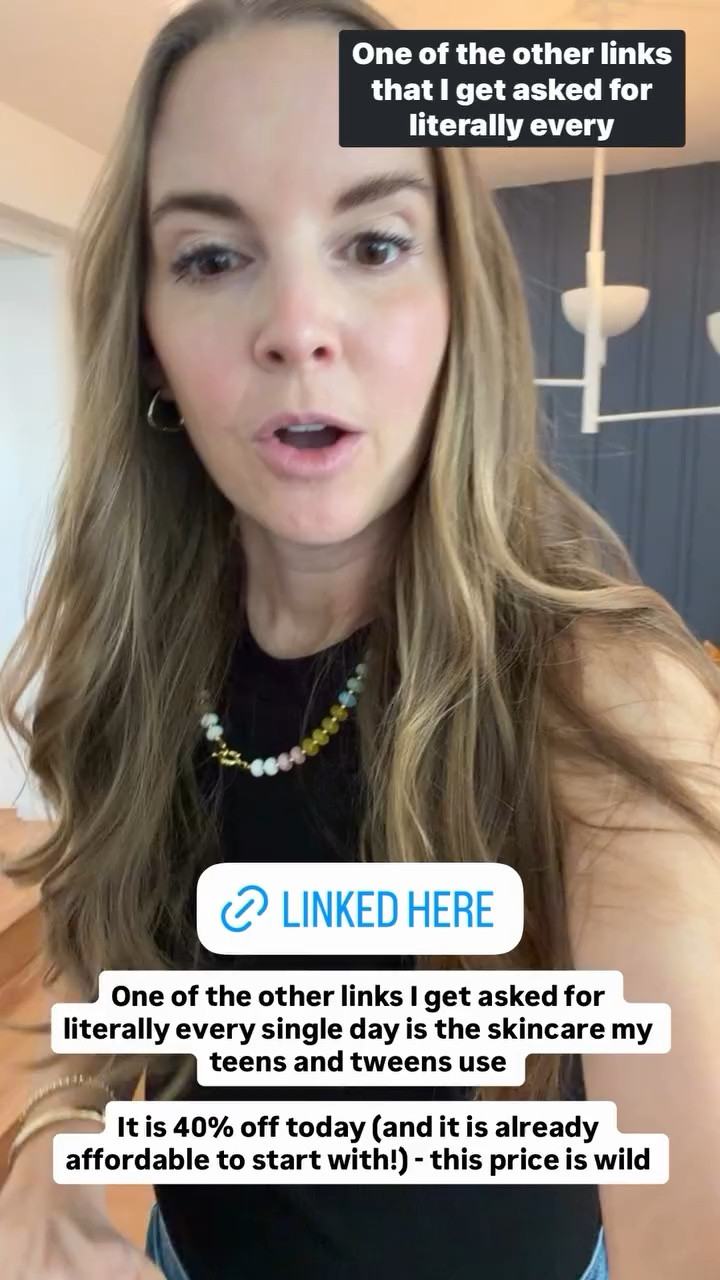 One of the other links I get asked for literally every single day is the skincare my teens and tweens use 

It is 40% off today (and it is already affordable to start with!) - this price is wild  @bubble @target