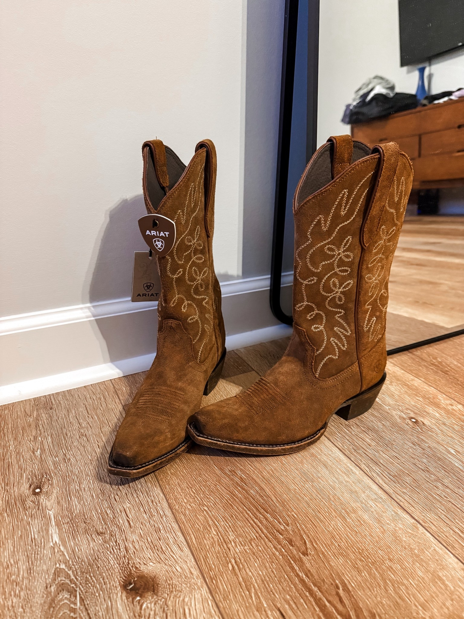 New perfect western cowgirl boots to go with everything

#LTKgrwm #LTKSaleAlert #LTKootd