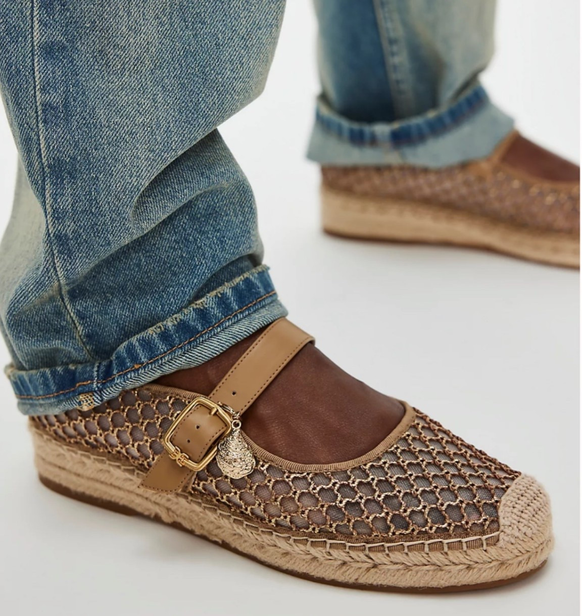 These espadrilles will go so cute with jeans, shorts, skirts or dresses!! Comes in 3 other colors!! 🌸🌼🌷

#LTKWorkwear #LTKOver40
