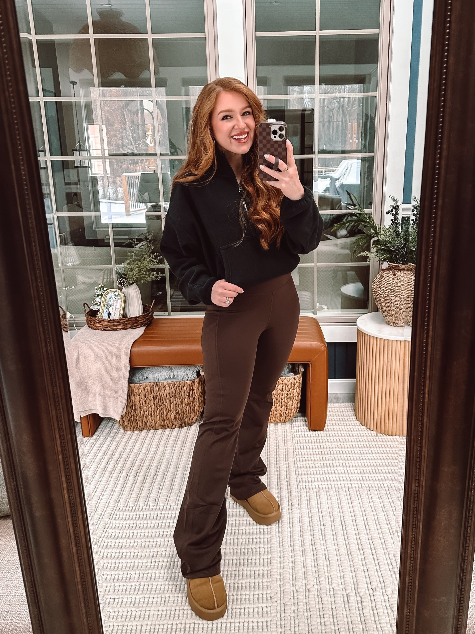 Fabletics outfit 

Small crop fleece half zip 
Medium power hold flare fleece lined leggings 

#LTKGiftGuide #LTKPetite #LTKHoliday