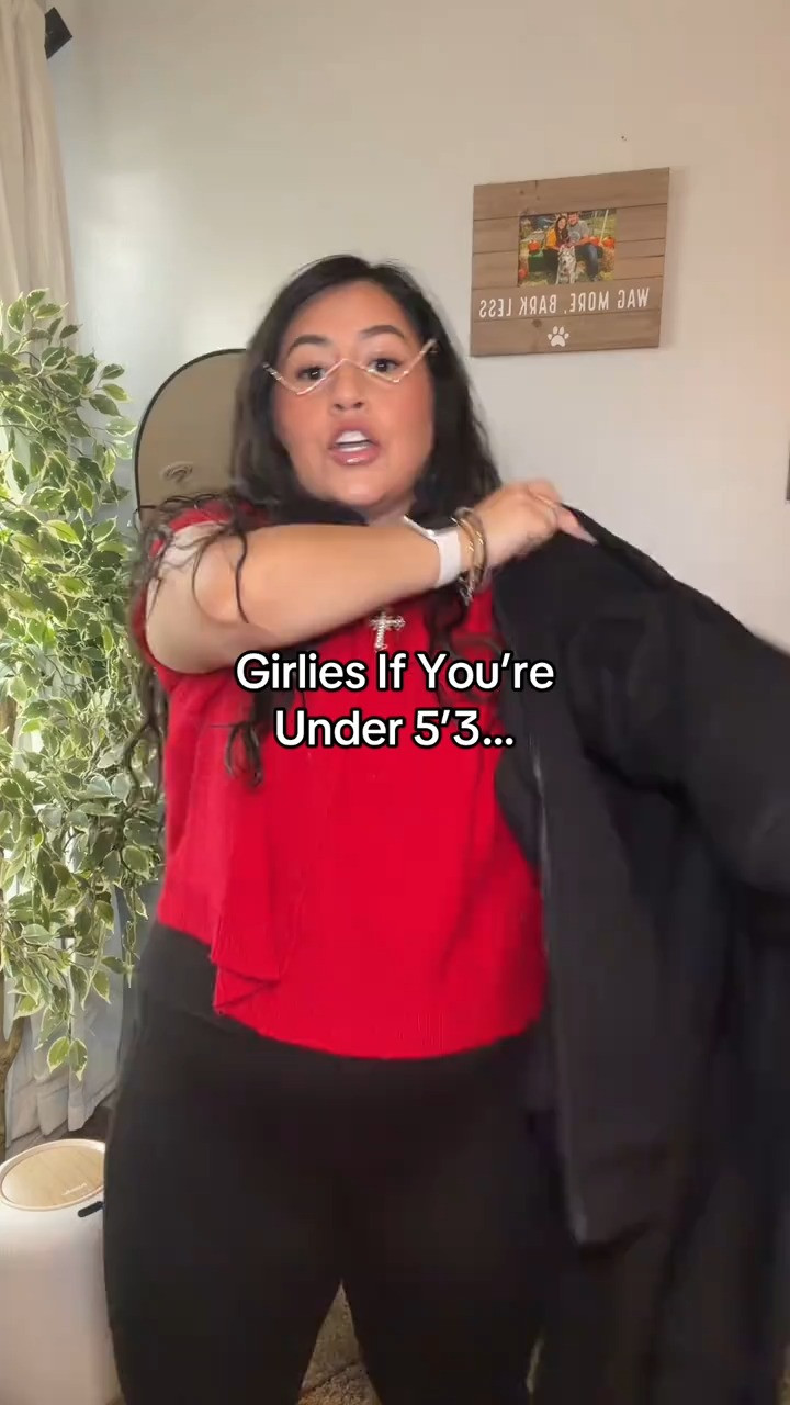 The hack to get Comfrt for half the price for the short girlies! 

 #comfrt #comfrtkidscloudziphoodie #comfrtcloudzip #comfrtkids #shortgirlfashion #LTKselfcare #LTKU #LTKBeauty