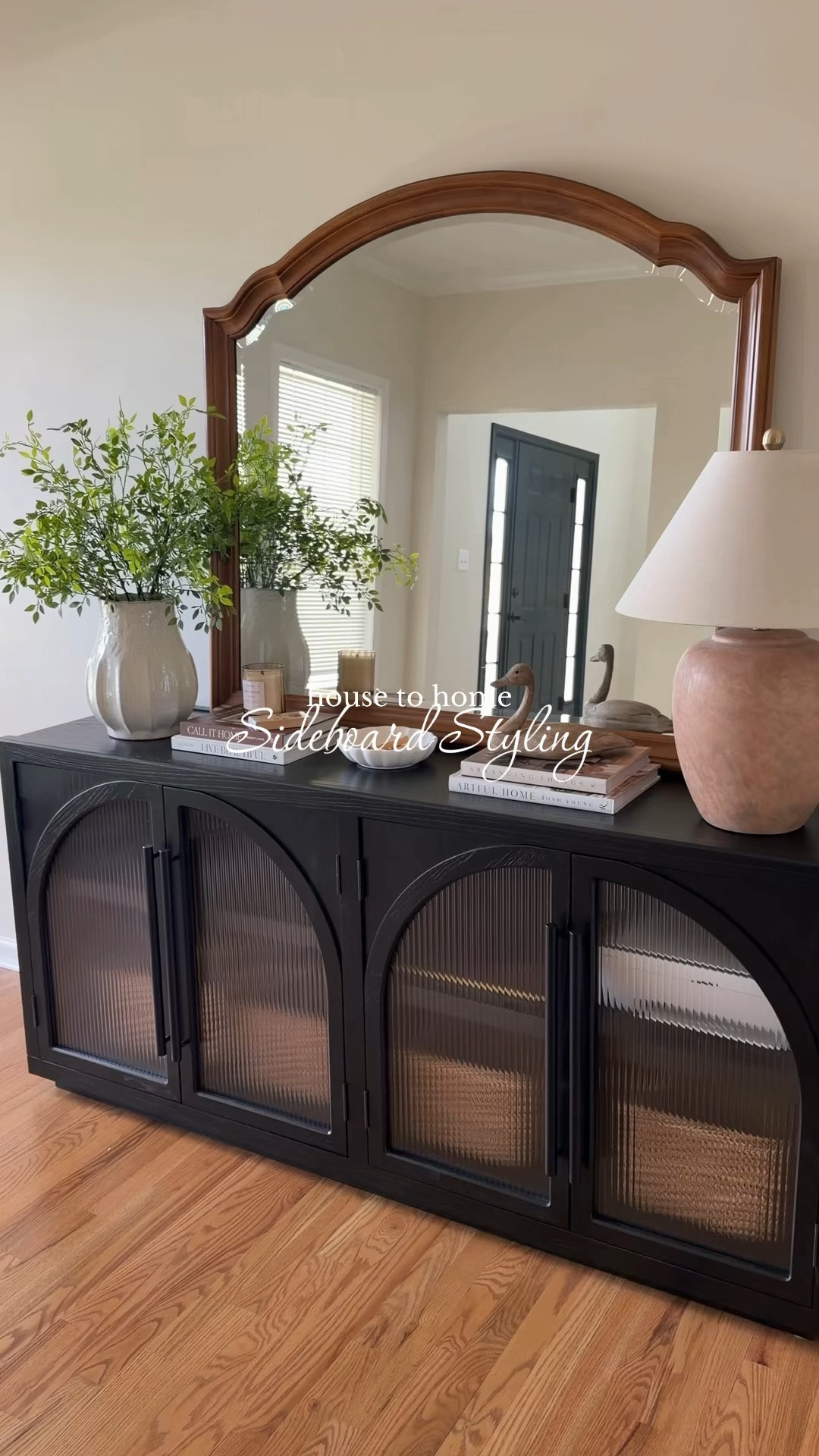 Sharing sideboard links here!! #sideboardstyling #entrywaystyling #entrywaydecor #homedecor #neutralhome #livingroomdecor

#LTKHome
