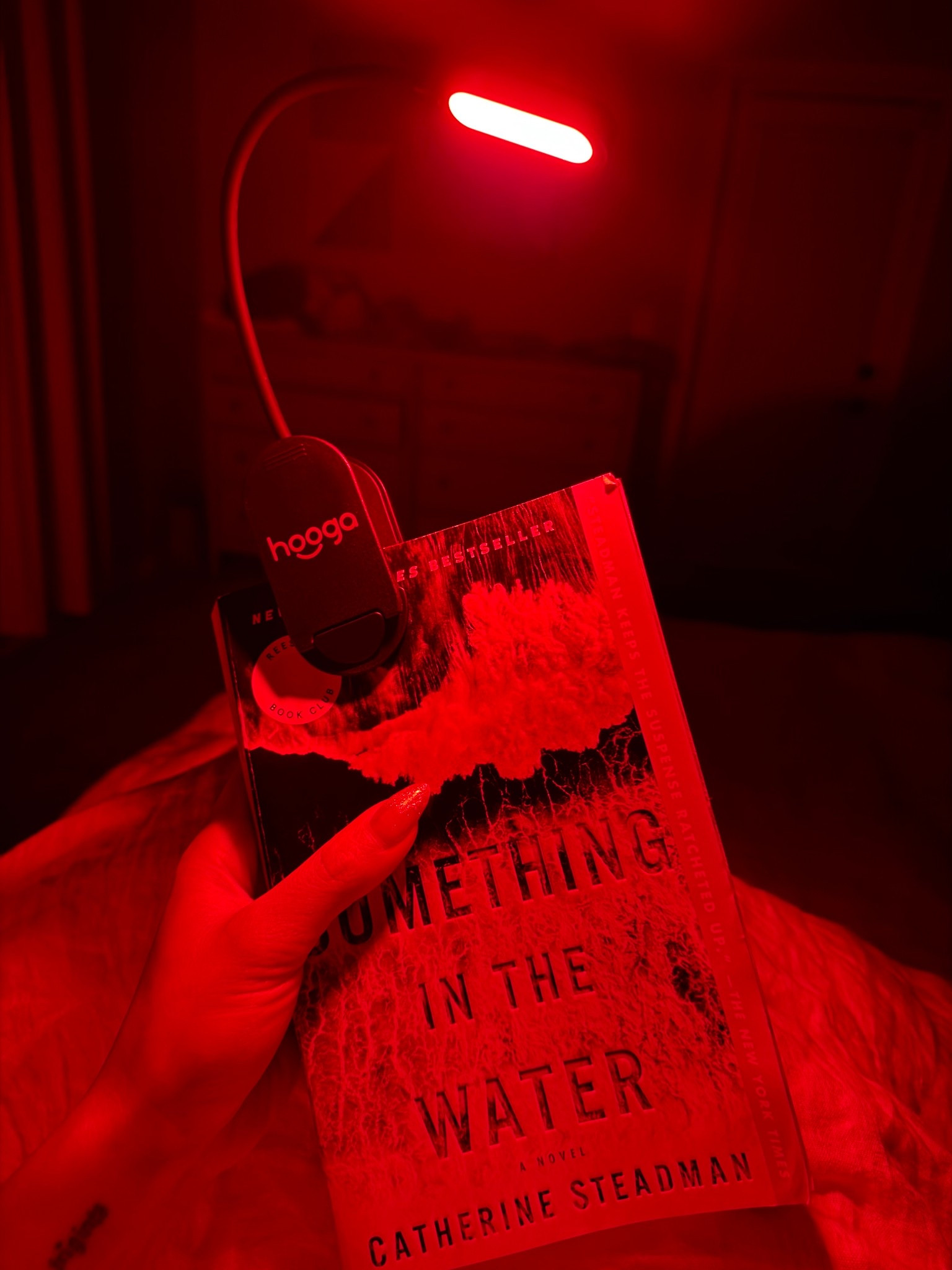 red light, book light. just trust me ❤️

#LTKWorkwear #LTKTravel #LTKHome