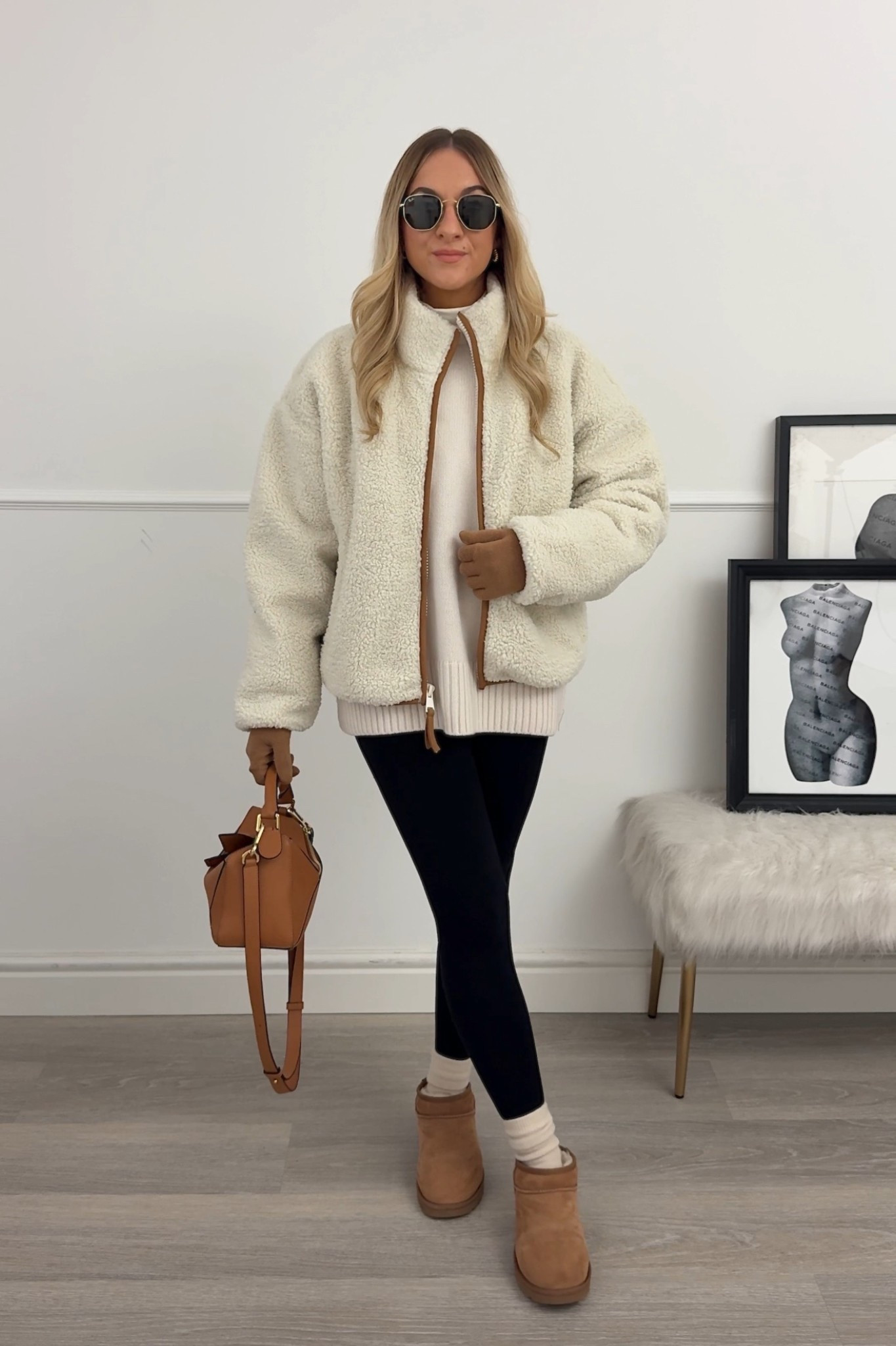 Cosy outfit with thermal leggings, a fleece jacket & Uggs 

#LTKwinter #LTKCyberWeek #LTKsale