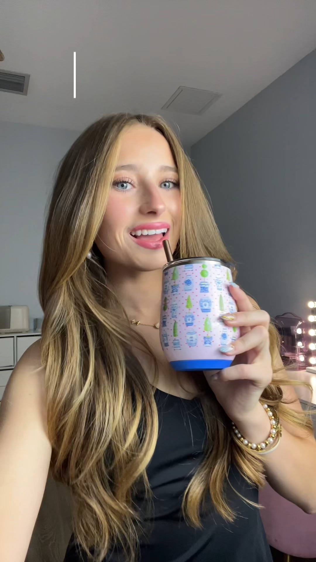 some similar products!

#LTKStyleTip #LTKFindsUnder100 #LTKActive