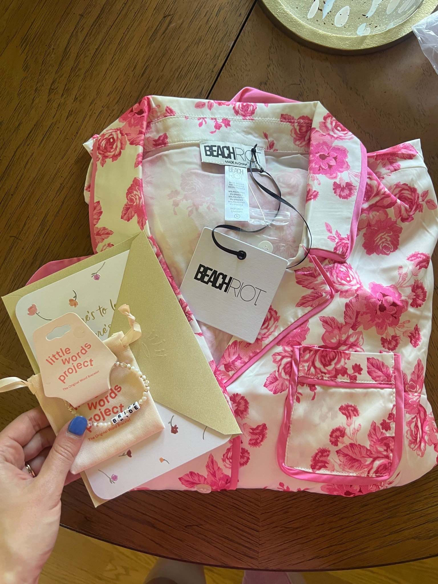 The cutest bridal pjs and little words project bracelet! Love this set as a gift for any bridal for a bachelorette, shower, or honey moon. Linked these pieces and more bridal gift ideas below! 💘💘 
#bridalgifts #bridalshower #cuteuniquegifts #uniquebridegifting #summerbride #beachriot #bridalpjs #honeymoon #girlygifts 

#LTKParties #LTKWedding #LTKGiftGuide