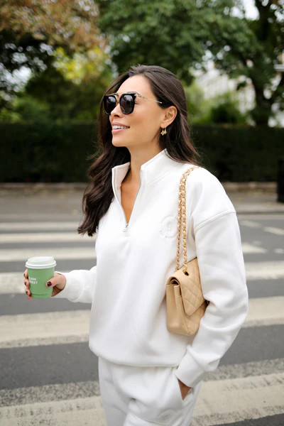 Jetset Pullover | Everyone Loves The Weekend