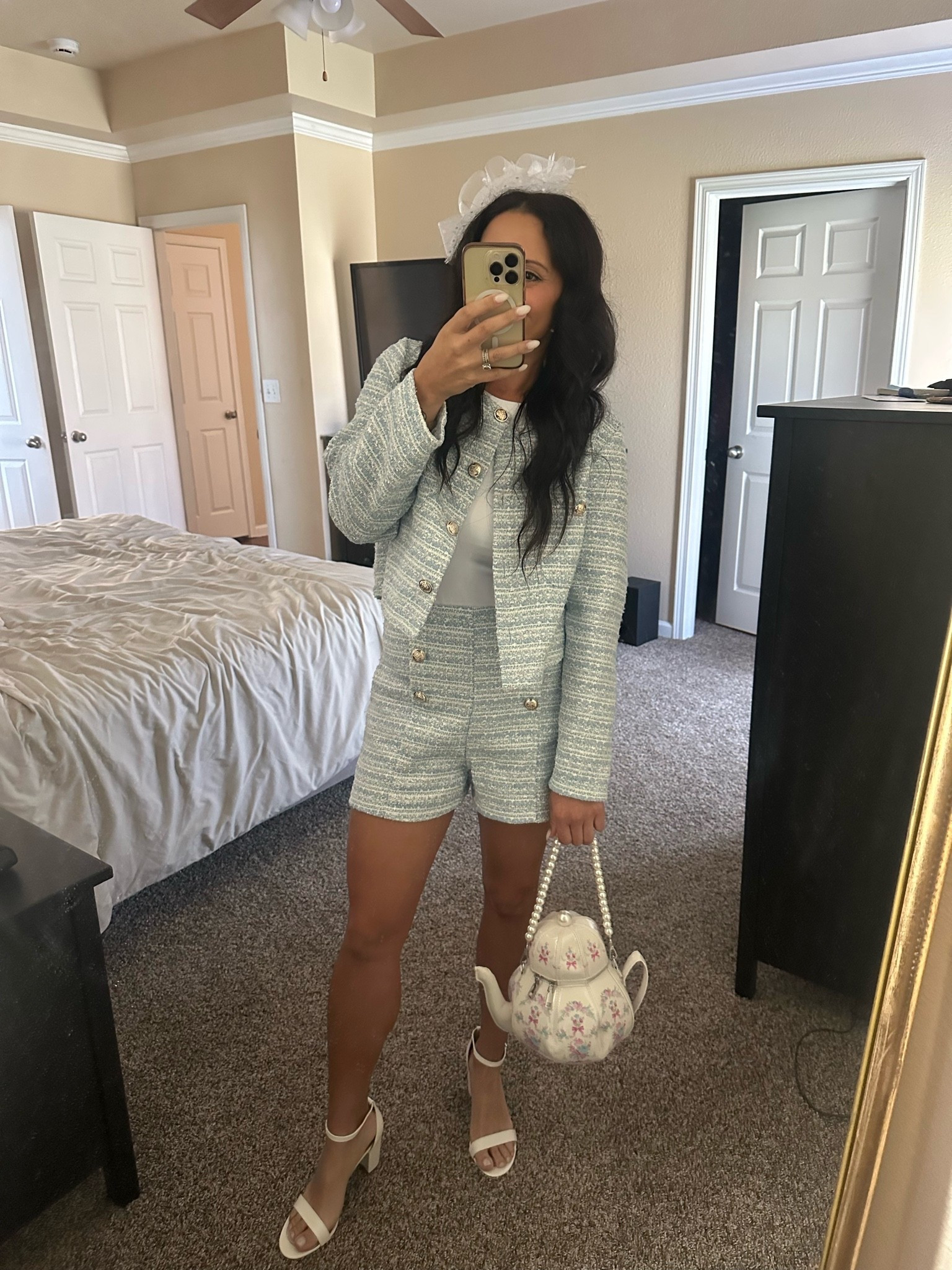 Afternoon tea outfit