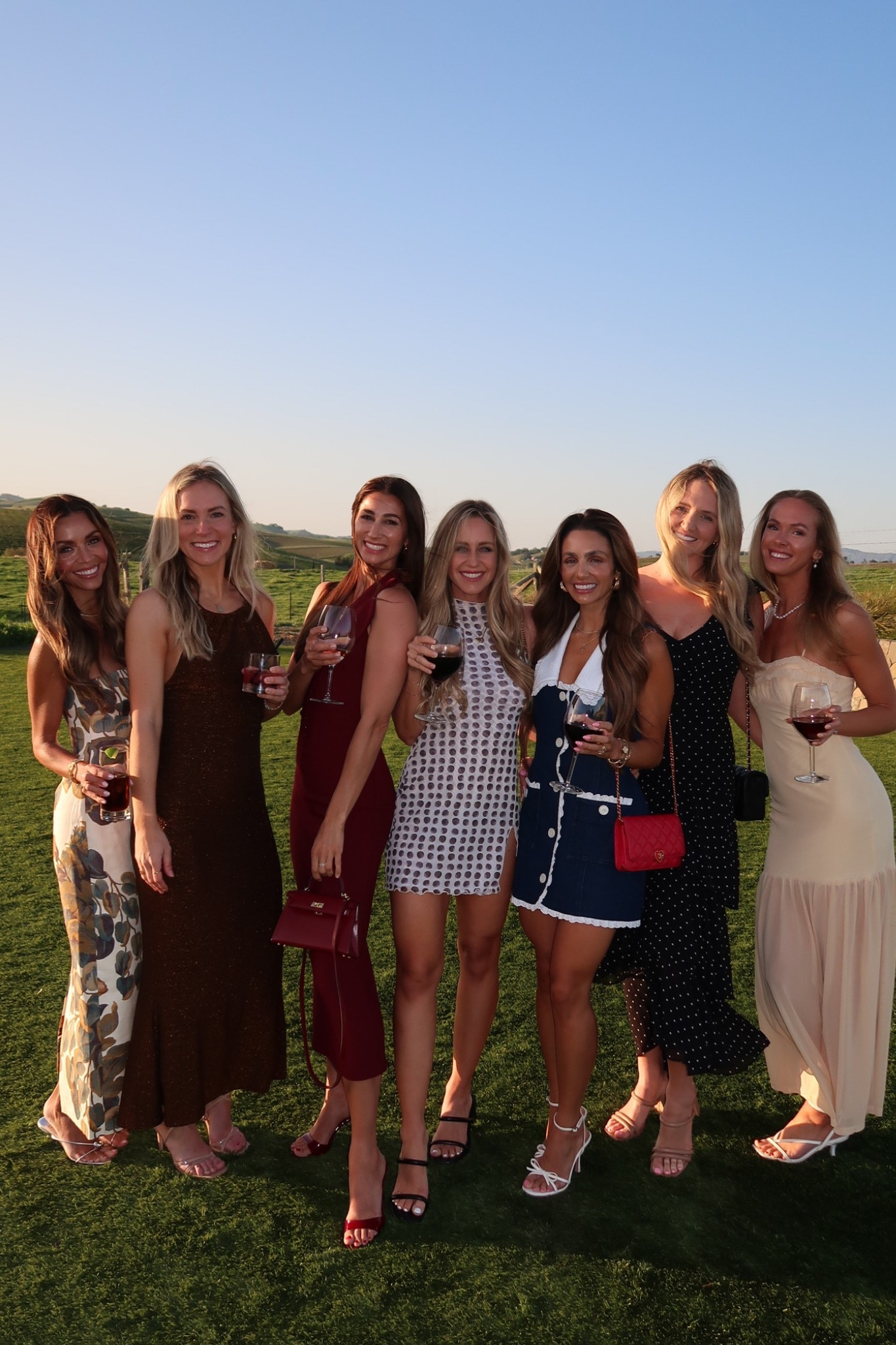 Cocktail dress so stretchy comfy and flattering 

#LTKSeasonal #LTKStyleTip #LTKParties