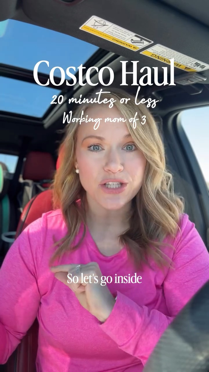In and out of @costco in under 25 minutes 🛒💨 stocking up on easy snacks, healthy staples, and gluten-free finds for the week over my lunch break! If you love quick Costco runs, this list is for you 🙌

Here’s what ended up in my cart for $136:
✨ @madegoodfoods Granola
🍓 @pureorganicsnacks Fruit Bars
🫐 @naturesbakery fig bars 
🥗 Ceasar Salad Kit
🧻 @kirkland.signature_ TP
🍇 Grapes
🍗@purduechicken Chicken Nuggets 
☕️@starbucks Creamer 
🍗@kirklandsignature Rotisserie chicken 
⚡️@celsiusofficial