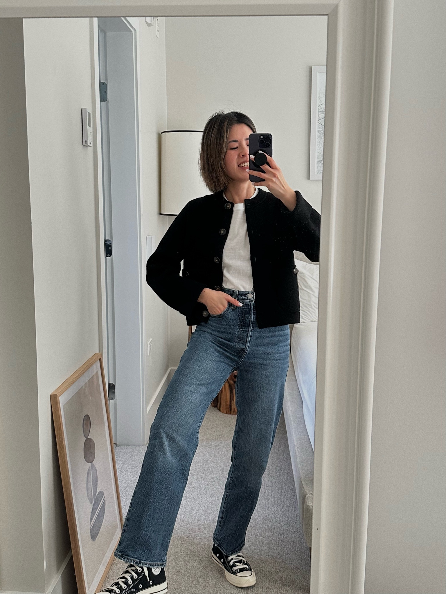 Jacket: Sezane Valerio. Xs
Tank: old Everlane 
Jeans: Levis Ribcage. Tts
Converse chucks  